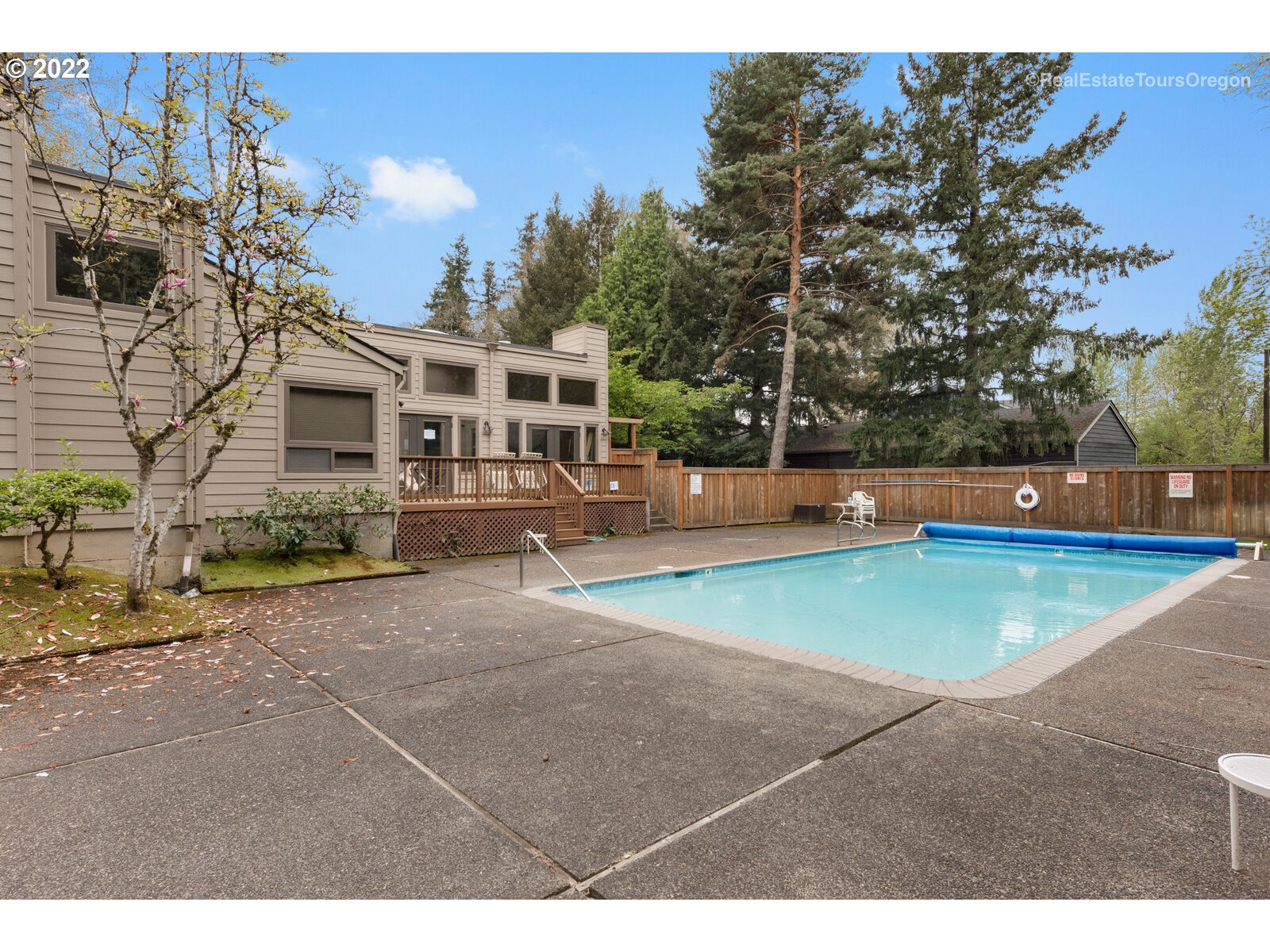 Photo #5: 22684006 Listing 