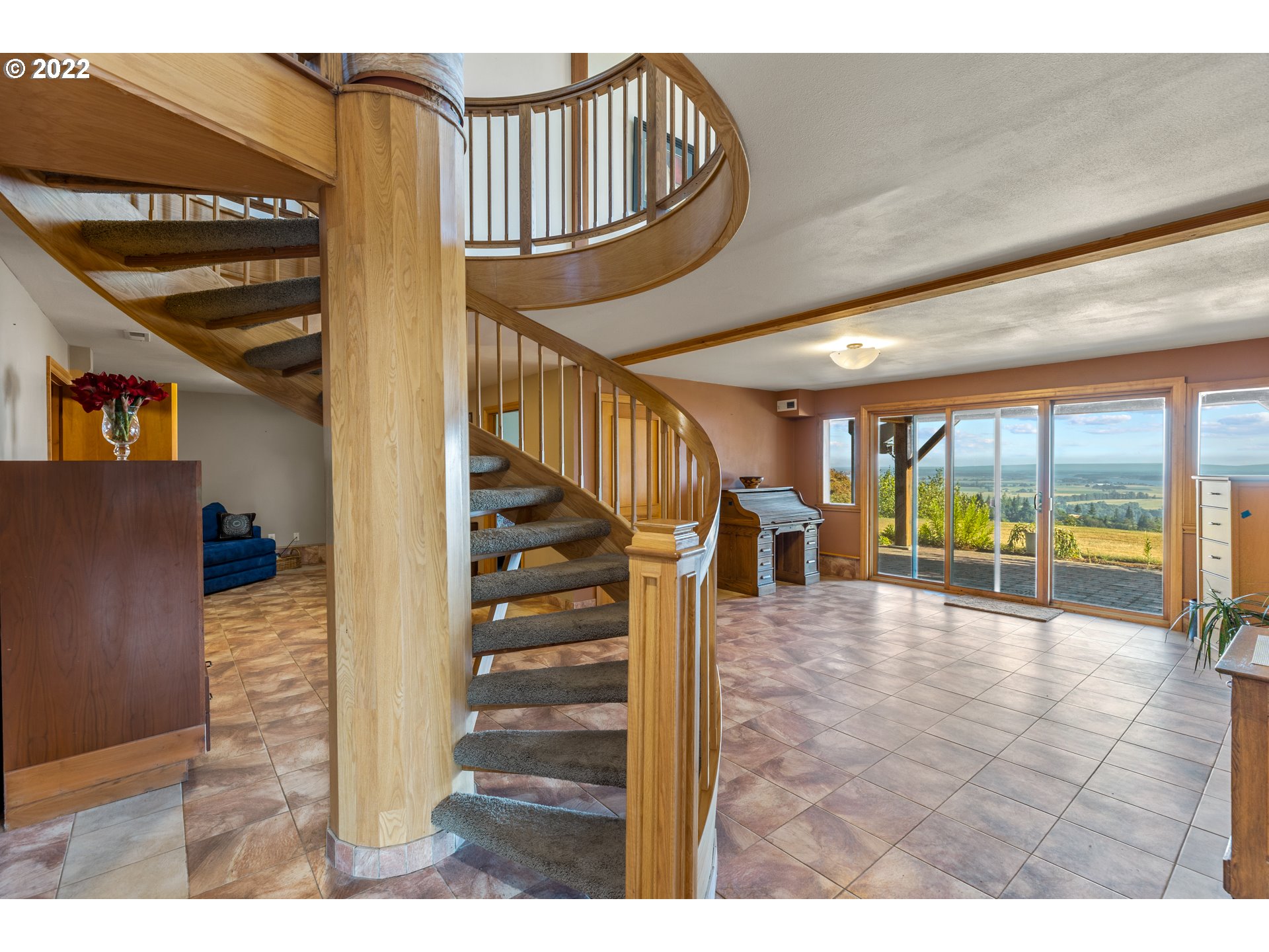 206  Pebble Ln, Kalama, WA 98625