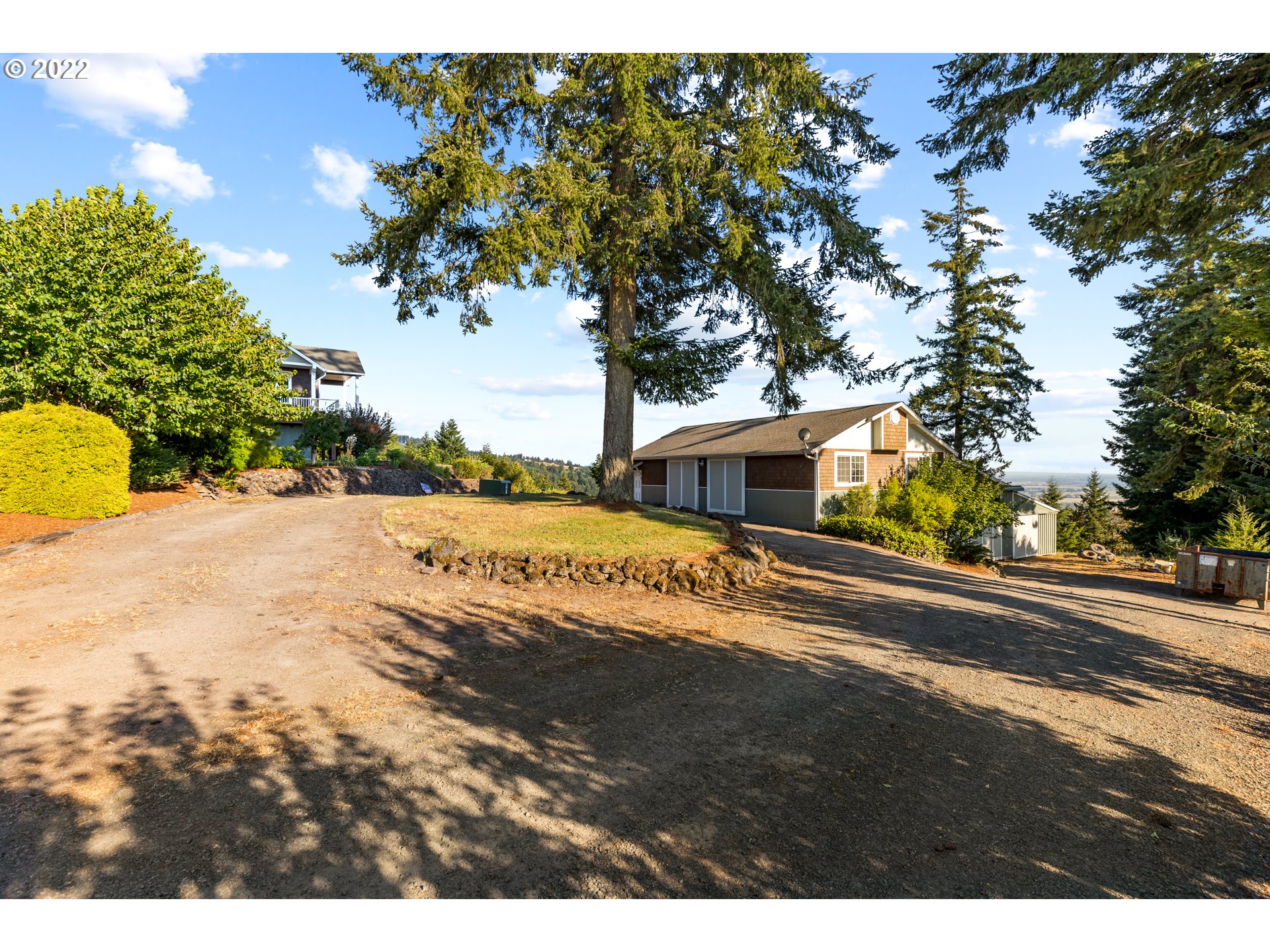 206  Pebble Ln, Kalama, WA 98625