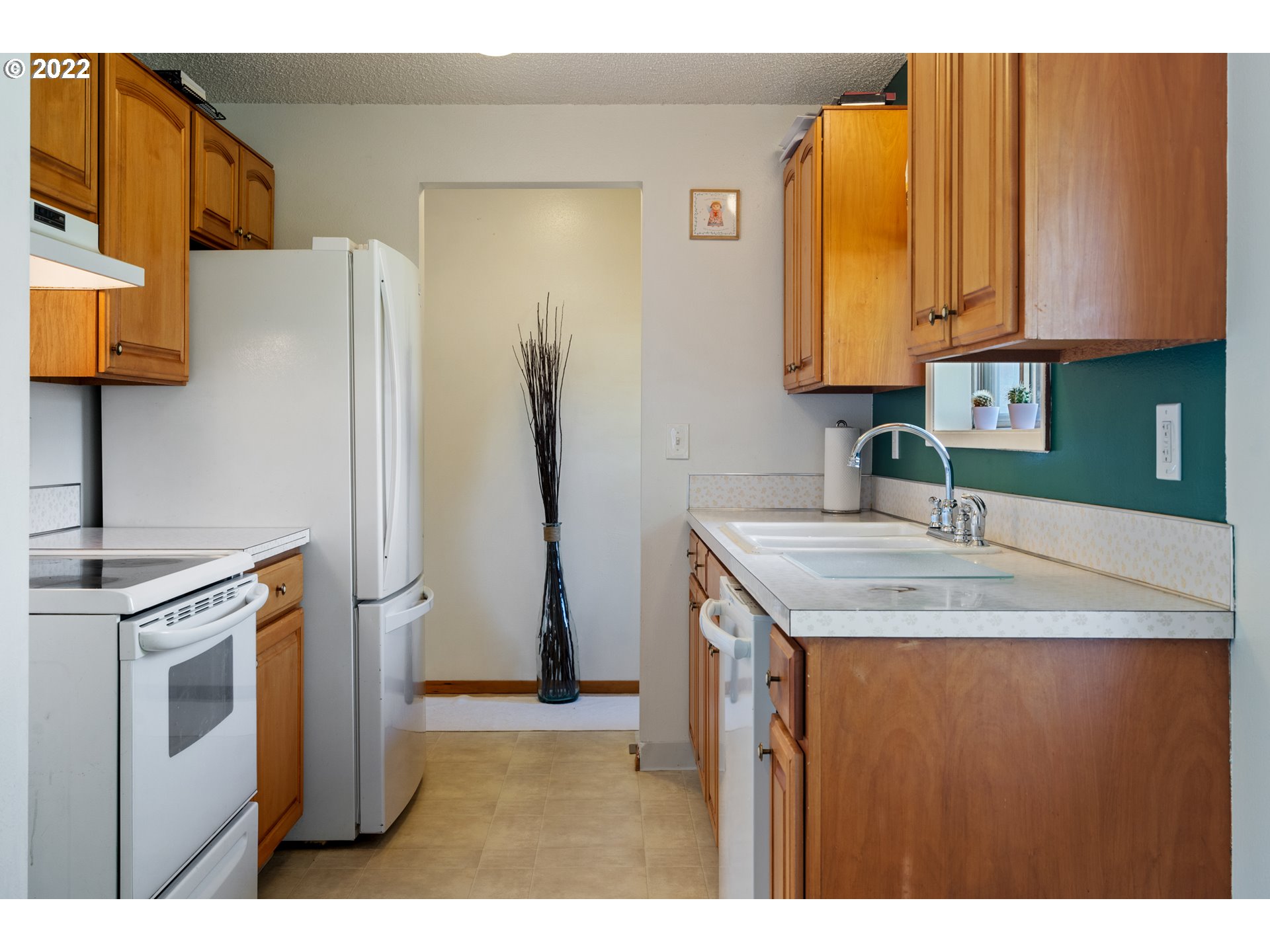Photo #6: 22684820 Listing 