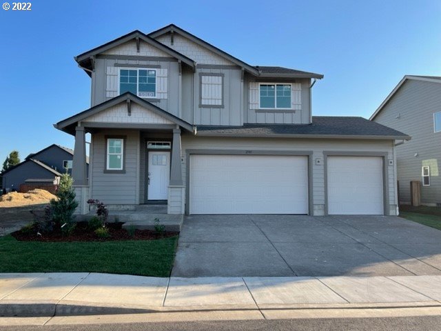 2585 W 13TH PL, Junction City, OR 