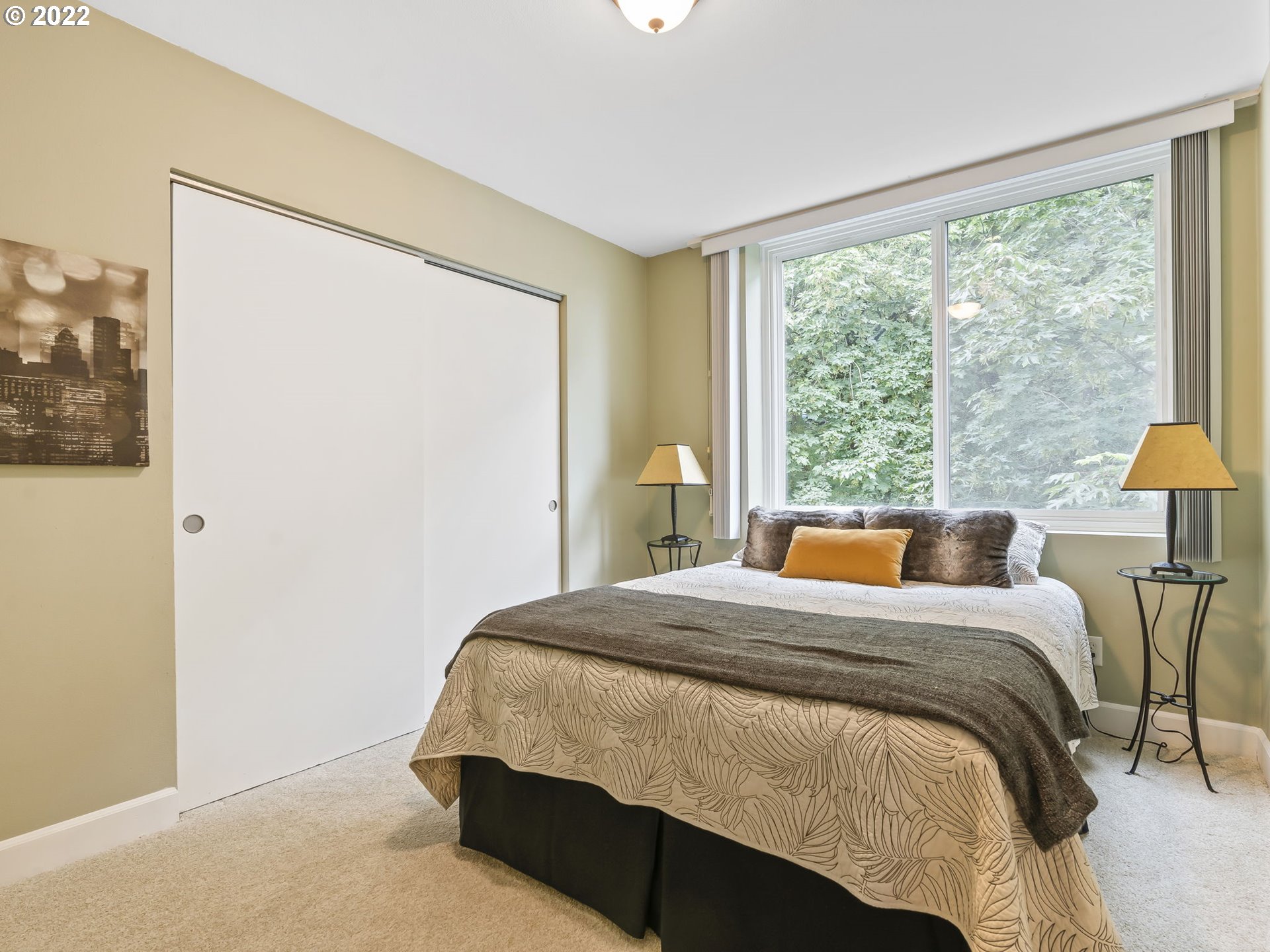 Photo #2: 22685731 Listing 