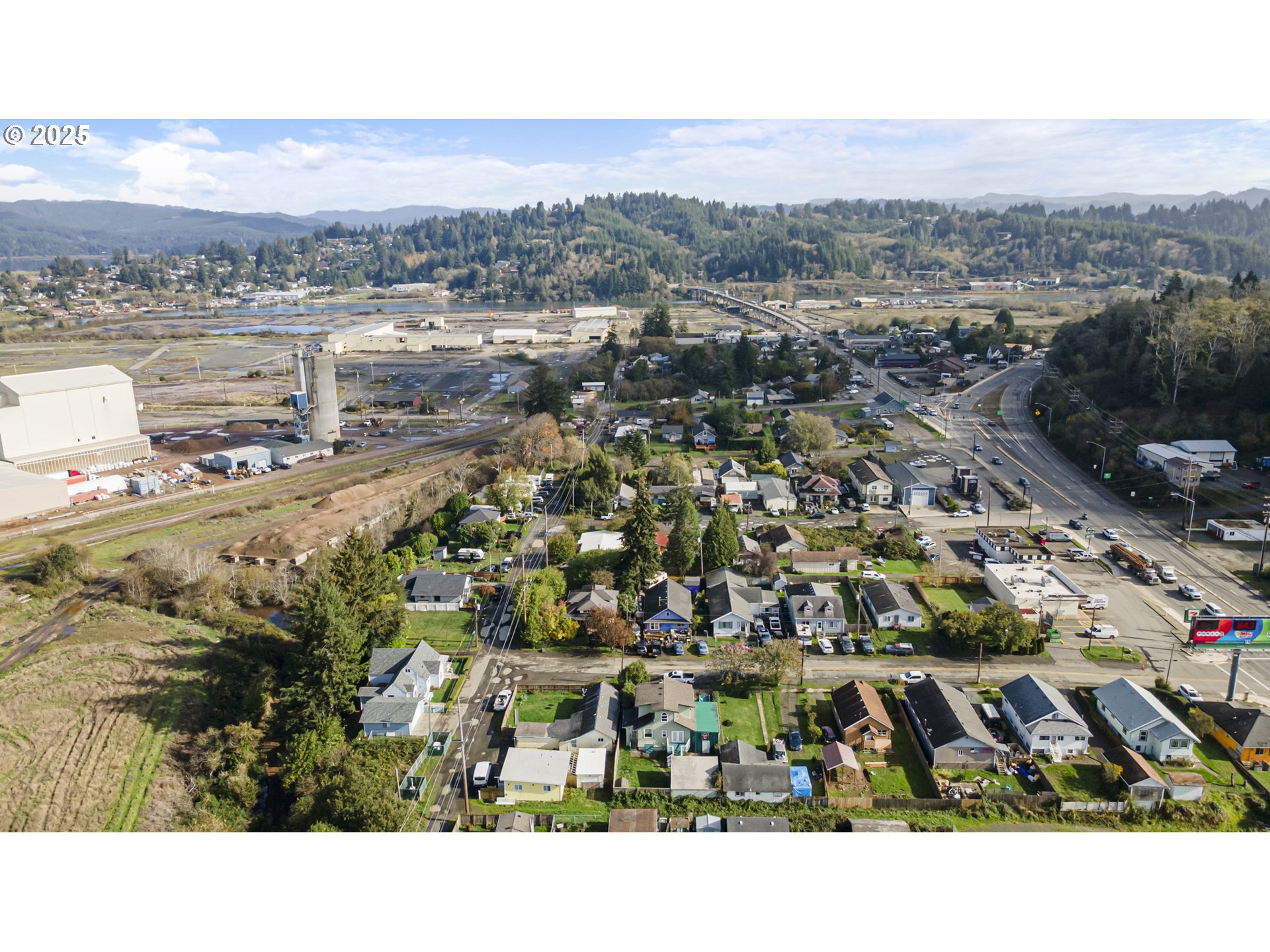 63776 Flanagan RD, Coos Bay, OR, 97420