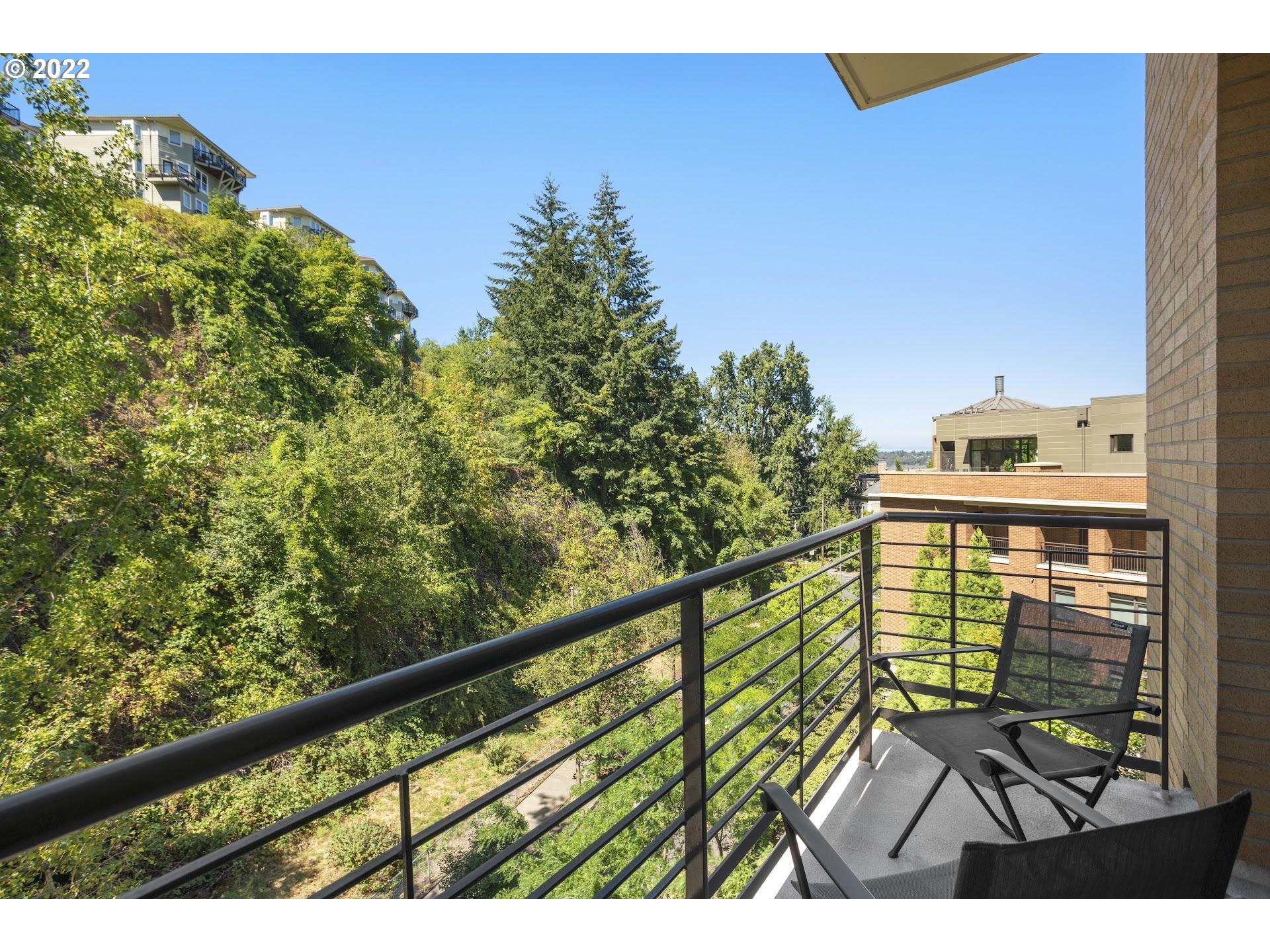 Photo #2: 22699817 Listing 