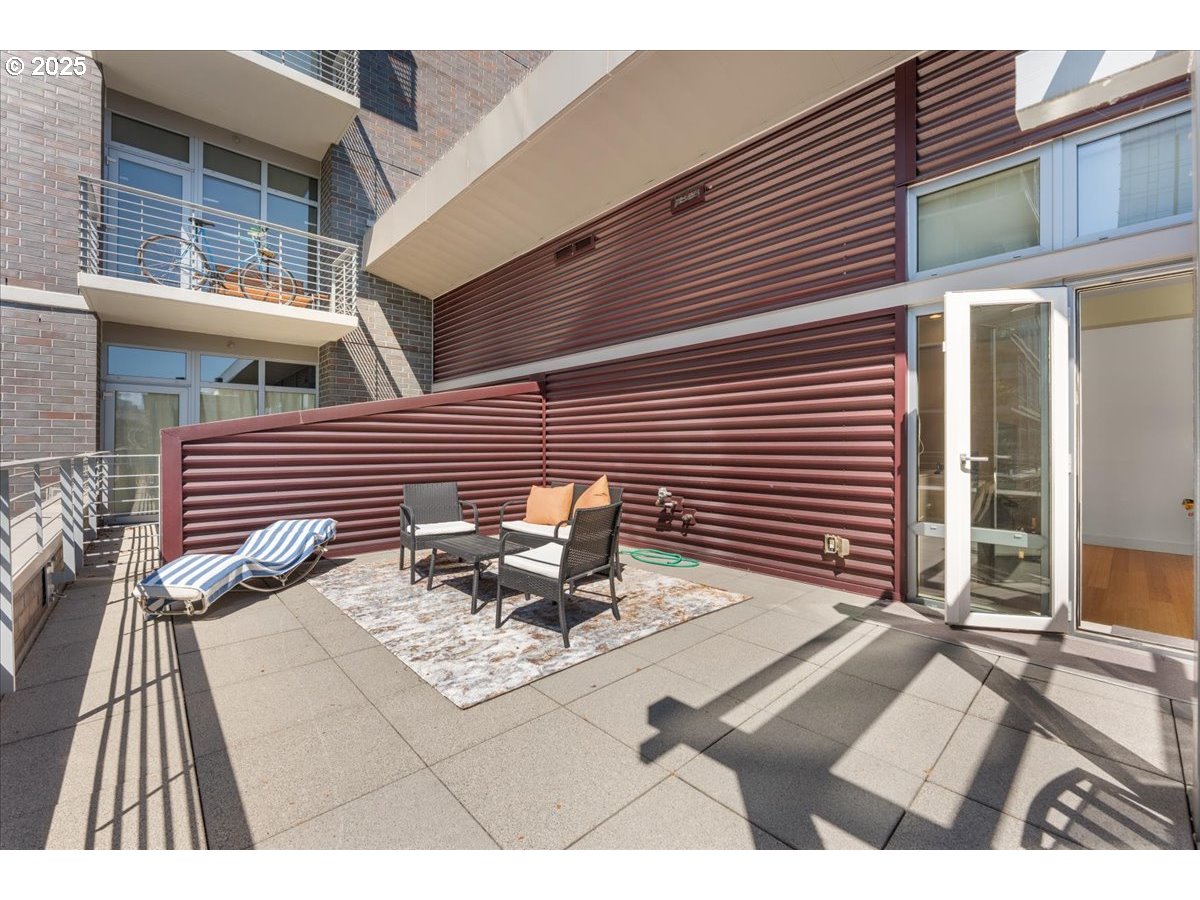 Photo #6: 227191797 Listing: Photo #6