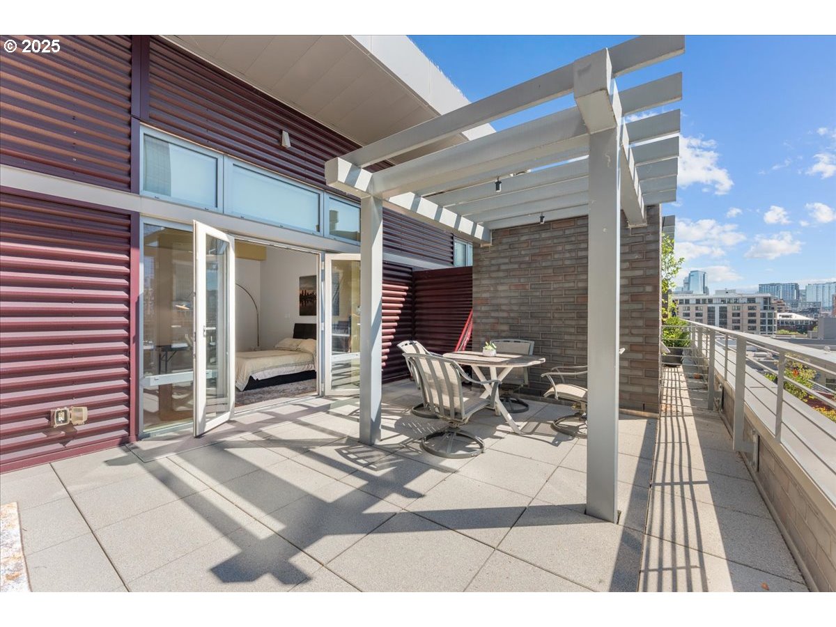 Photo #7: 227191797 Listing: Photo #7