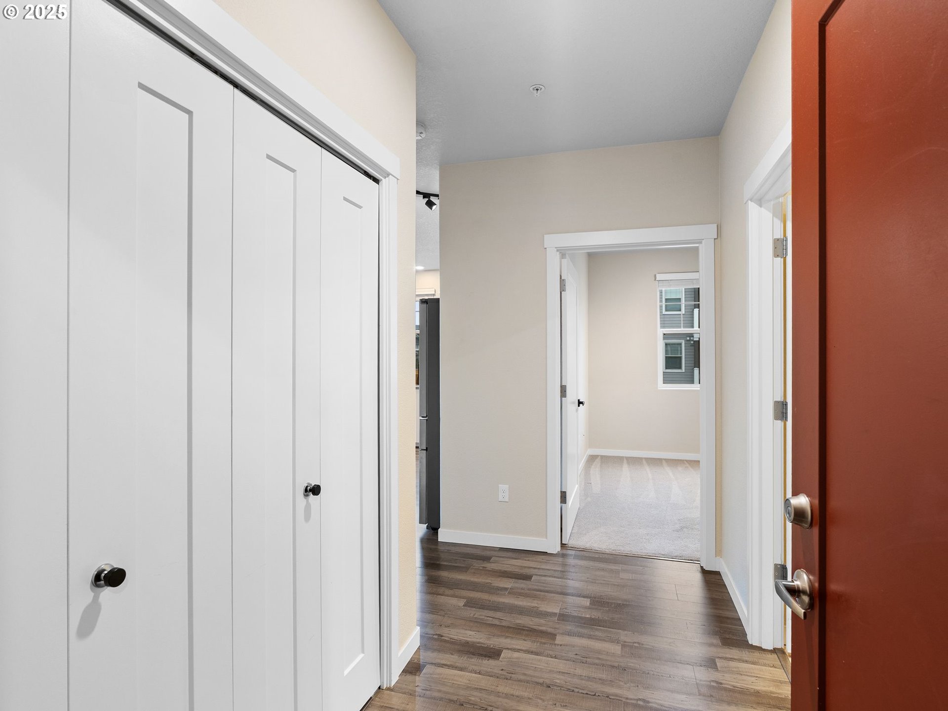 Photo #1: 227547727 Listing: Photo #1