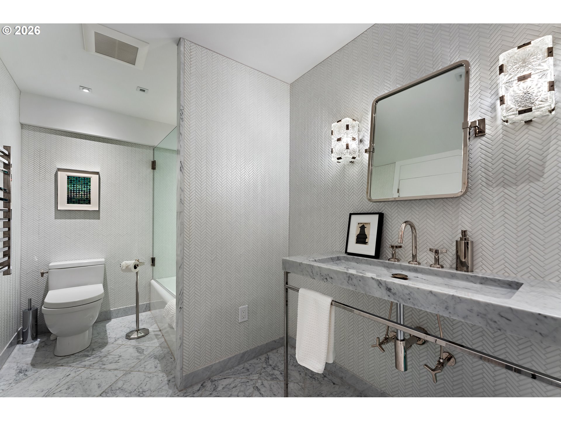 Photo #25: 228102702 Listing: Photo #25