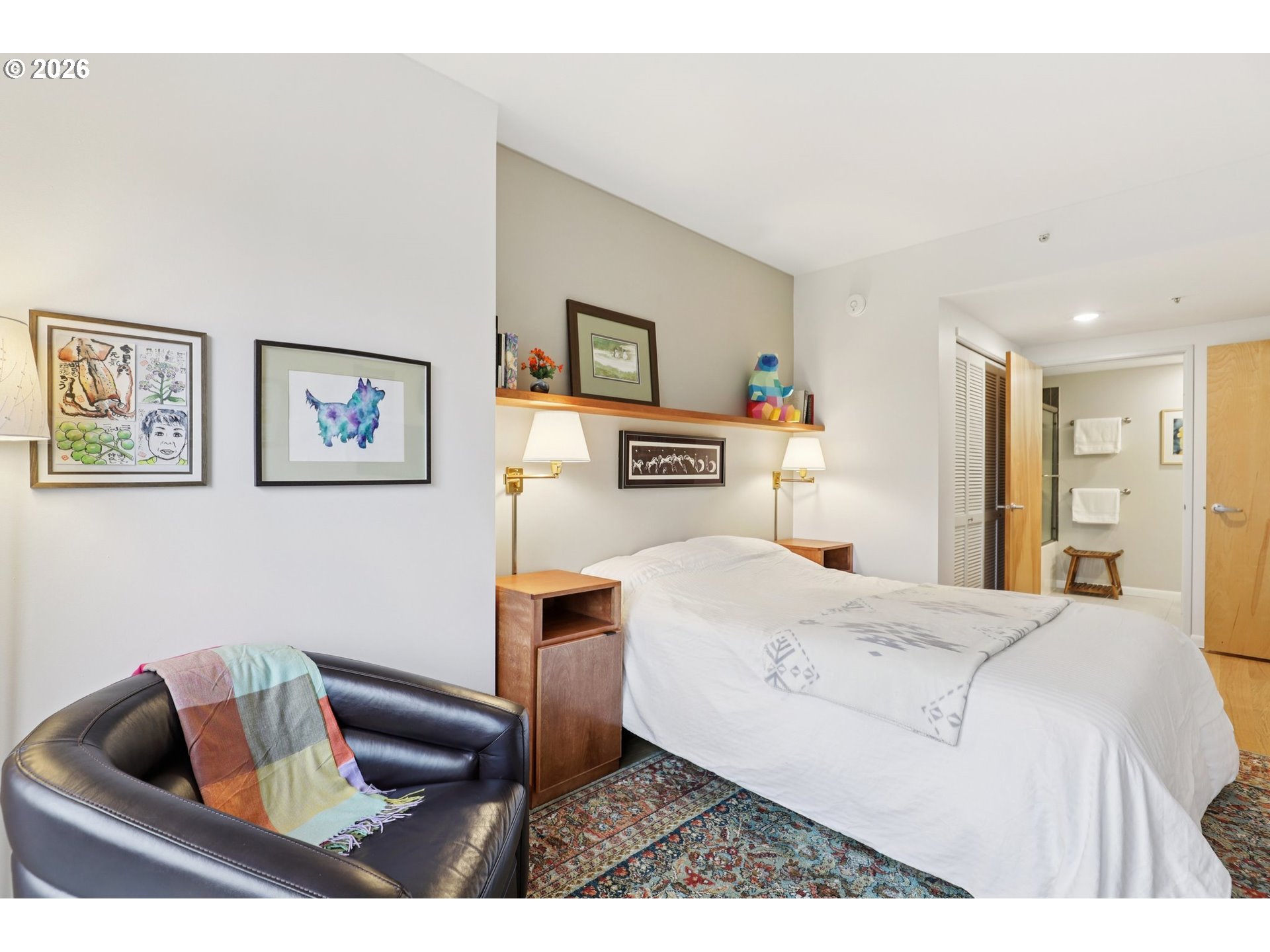 Photo #11: 228516846 Listing: Photo #11