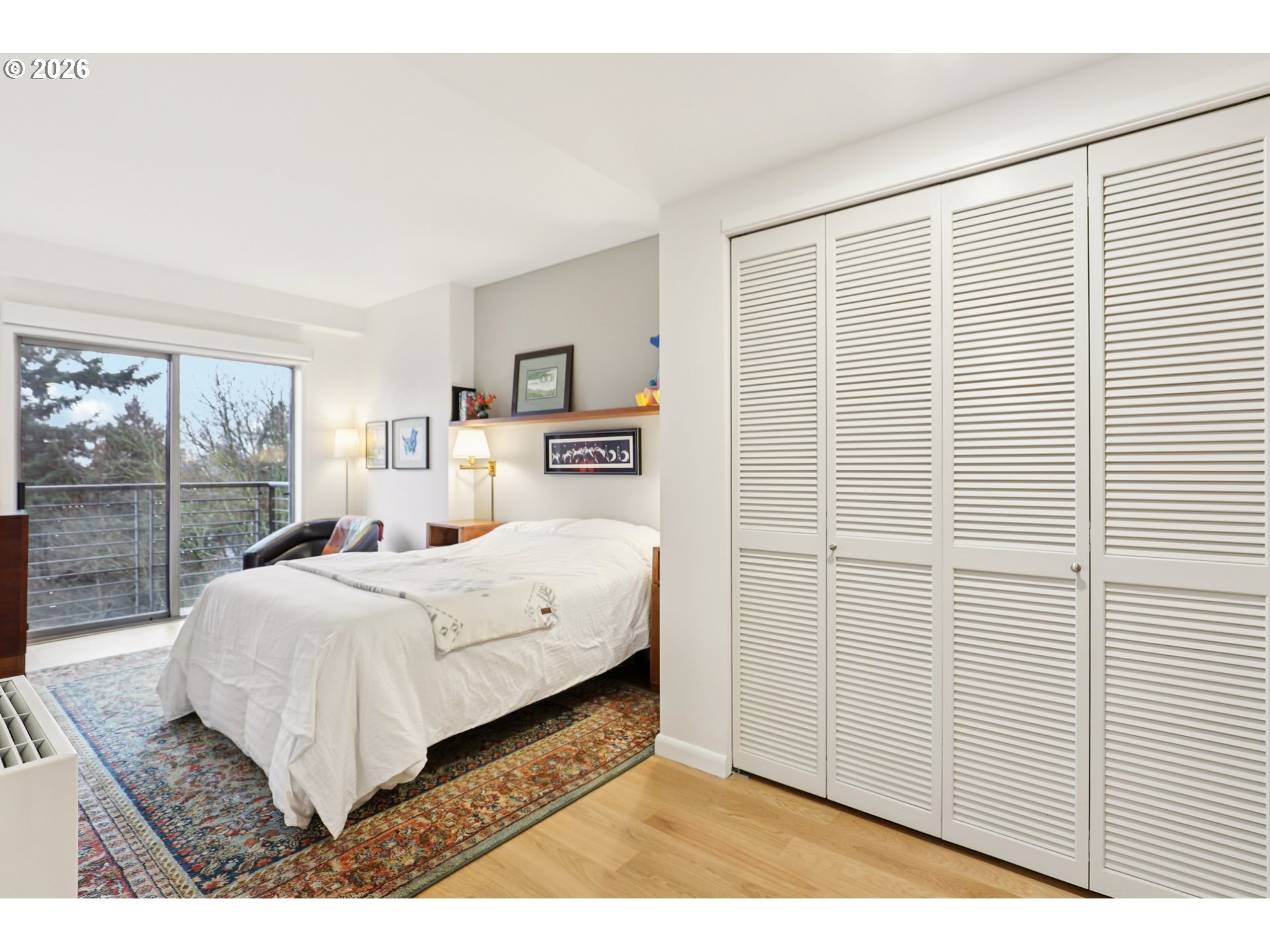 Photo #12: 228516846 Listing: Photo #12