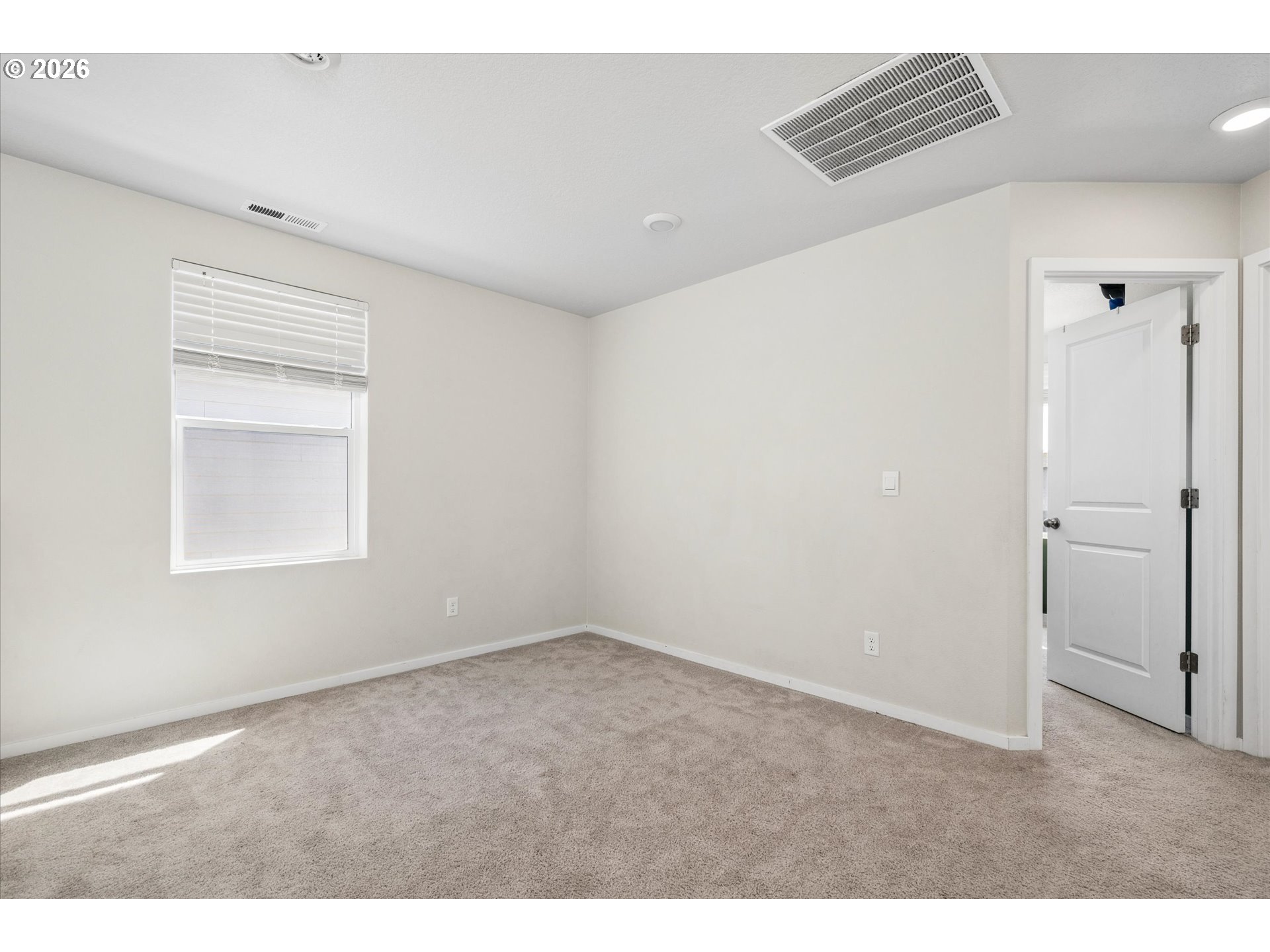 Property photo 17 of 43