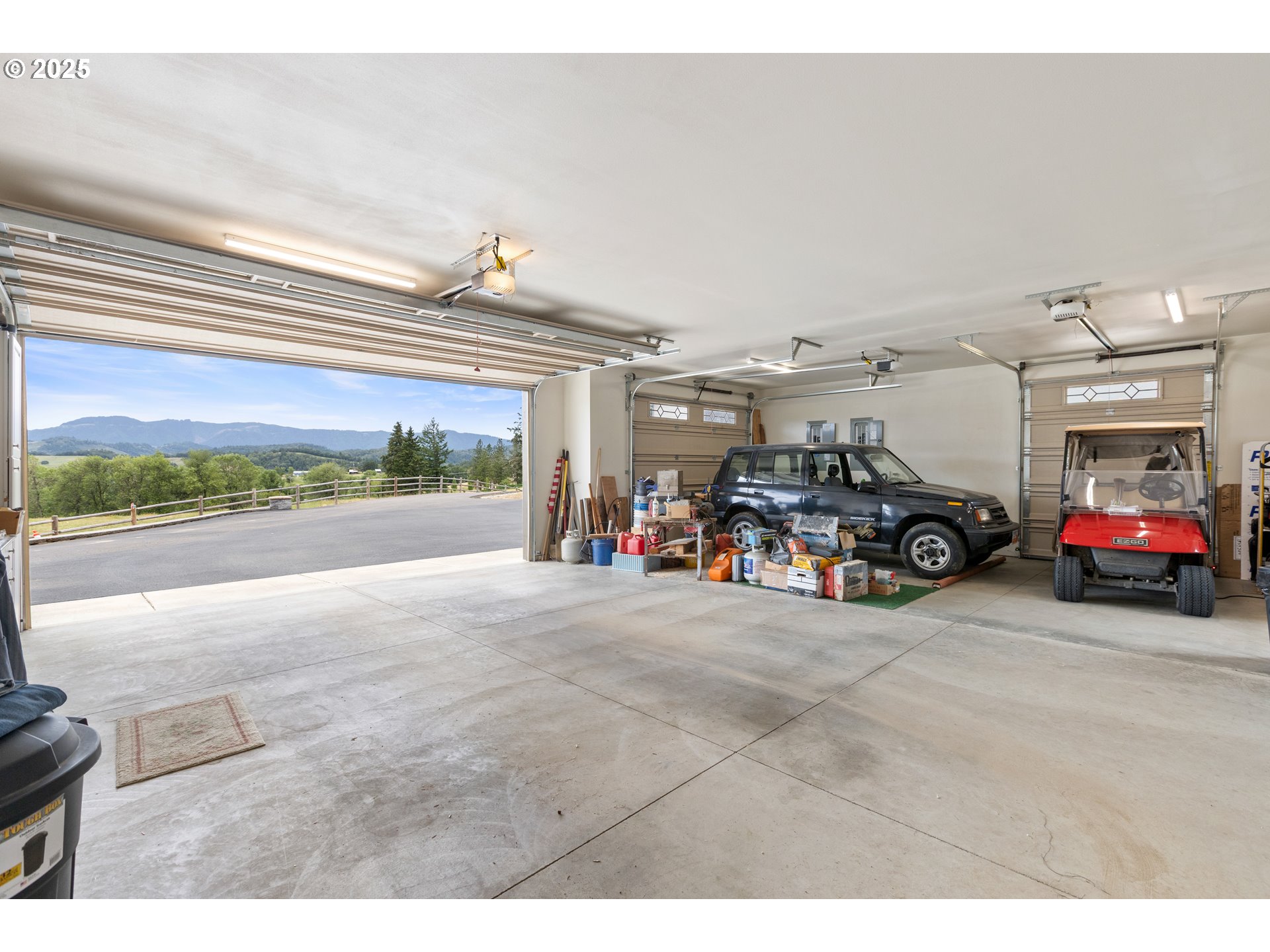 910 SWALLOW AVE, Sutherlin, OR, 97479