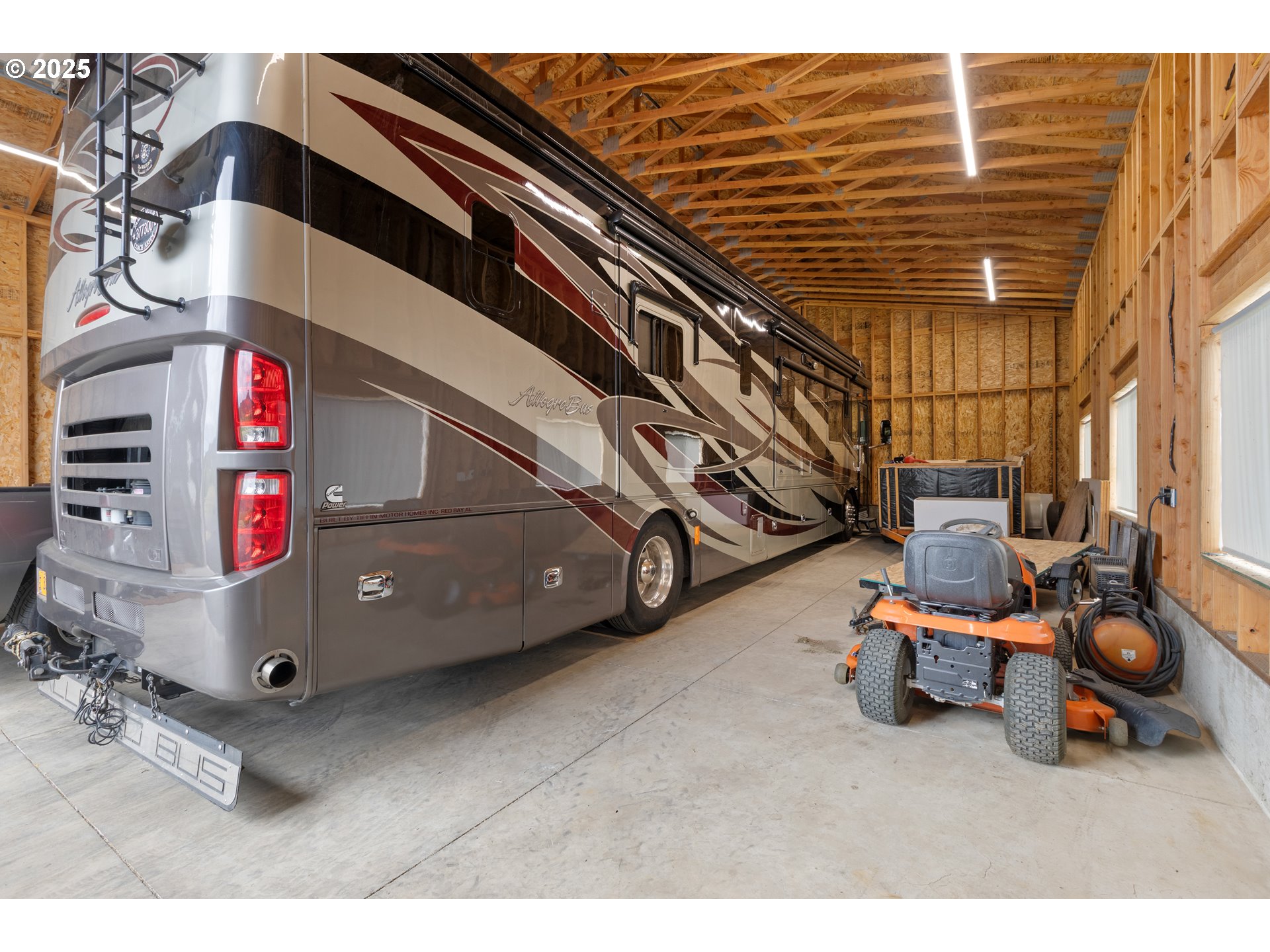 910 SWALLOW AVE, Sutherlin, OR, 97479