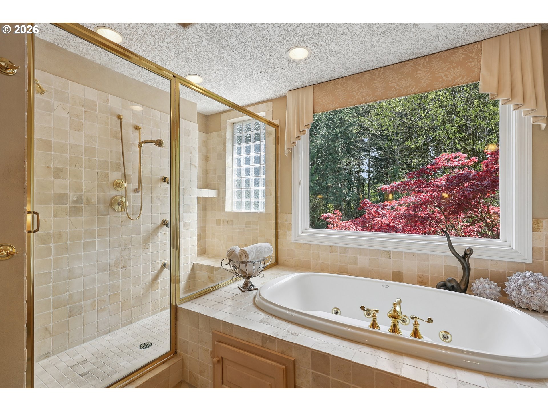 13616 NW GLENDOVEER DR, Portland, OR, 97231