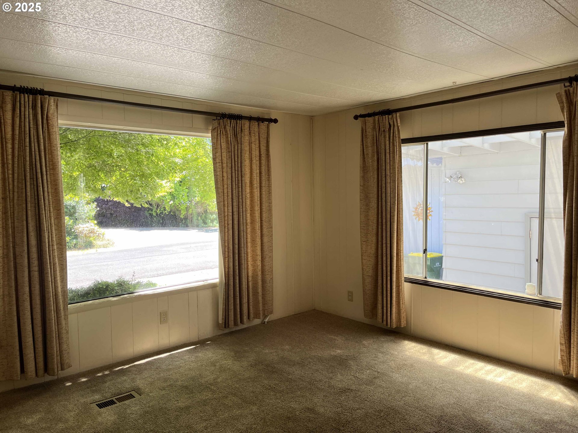1600 Rhododendron DR UNIT 261, Florence, OR, 97439
