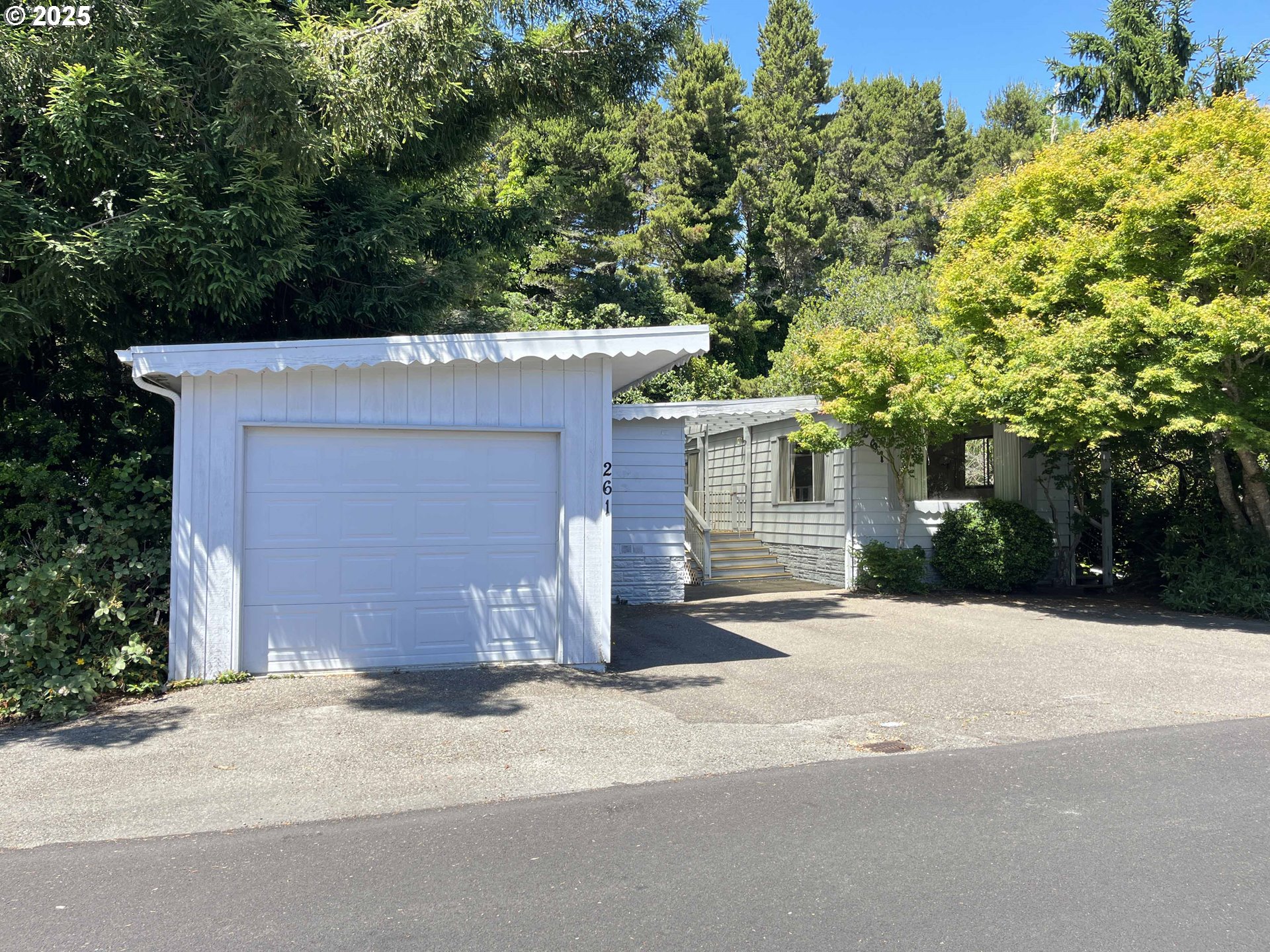 1600 Rhododendron DR UNIT 261, Florence, OR, 97439