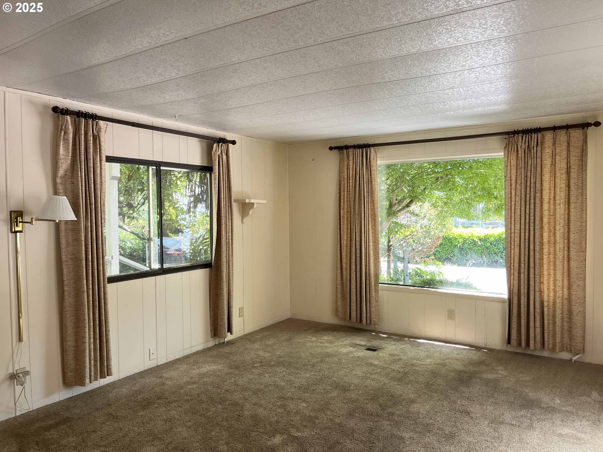 1600 Rhododendron DR UNIT 261, Florence, OR, 97439