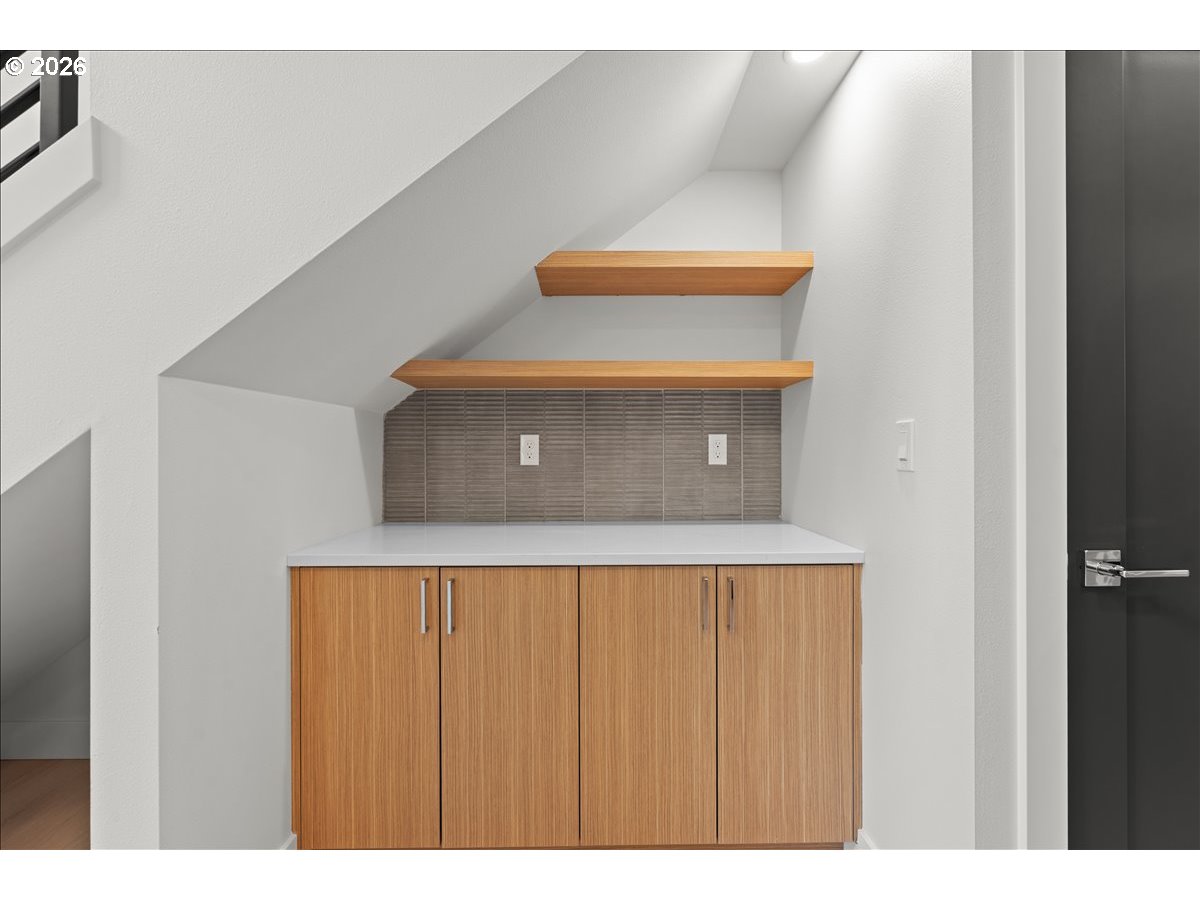 7880 SE 70th AVE, Portland, OR, 97206