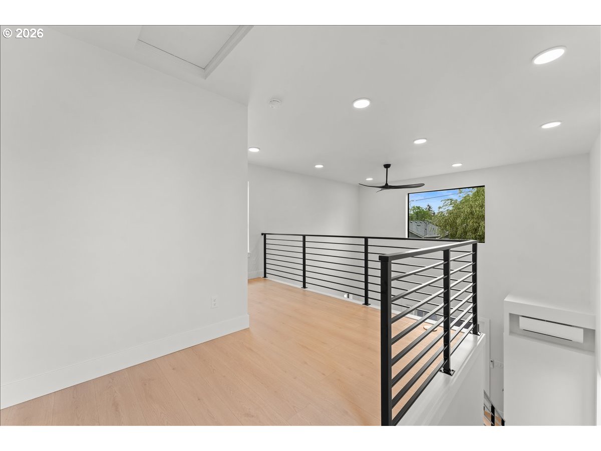 7880 SE 70th AVE, Portland, OR, 97206