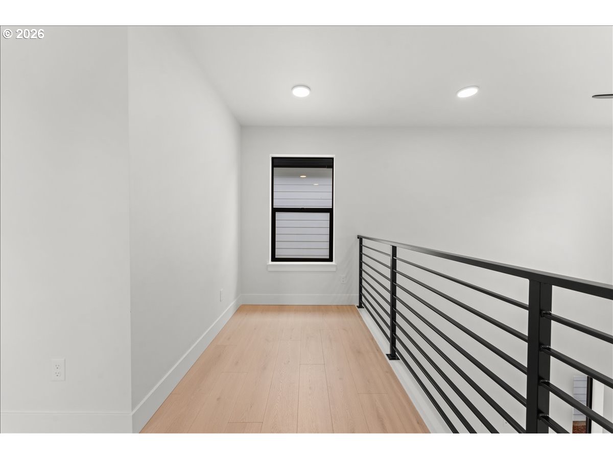 7880 SE 70th AVE, Portland, OR, 97206