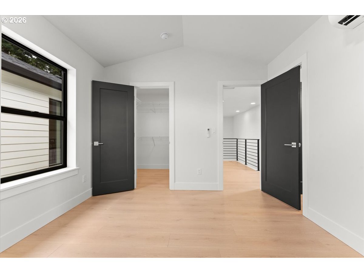 7880 SE 70th AVE, Portland, OR, 97206