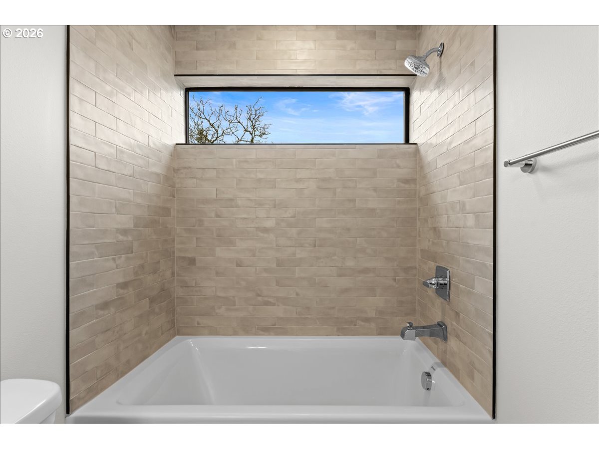 7880 SE 70th AVE, Portland, OR, 97206