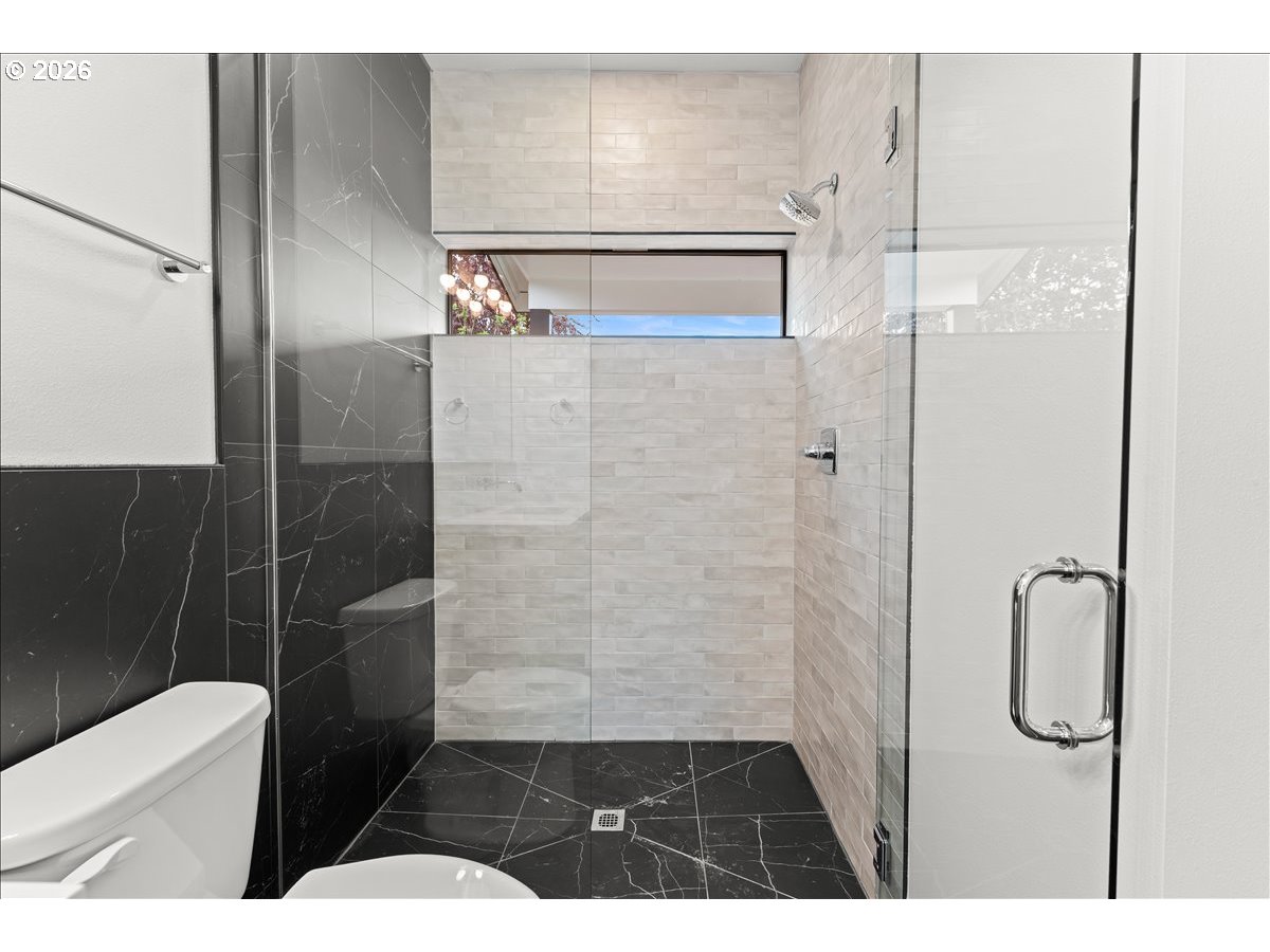 7880 SE 70th AVE, Portland, OR, 97206