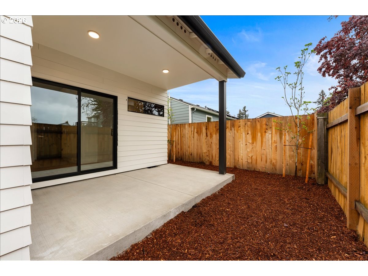 7880 SE 70th AVE, Portland, OR, 97206