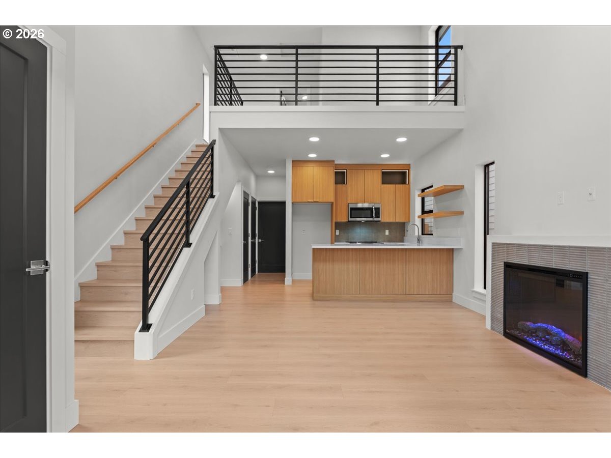 7880 SE 70th AVE, Portland, OR, 97206