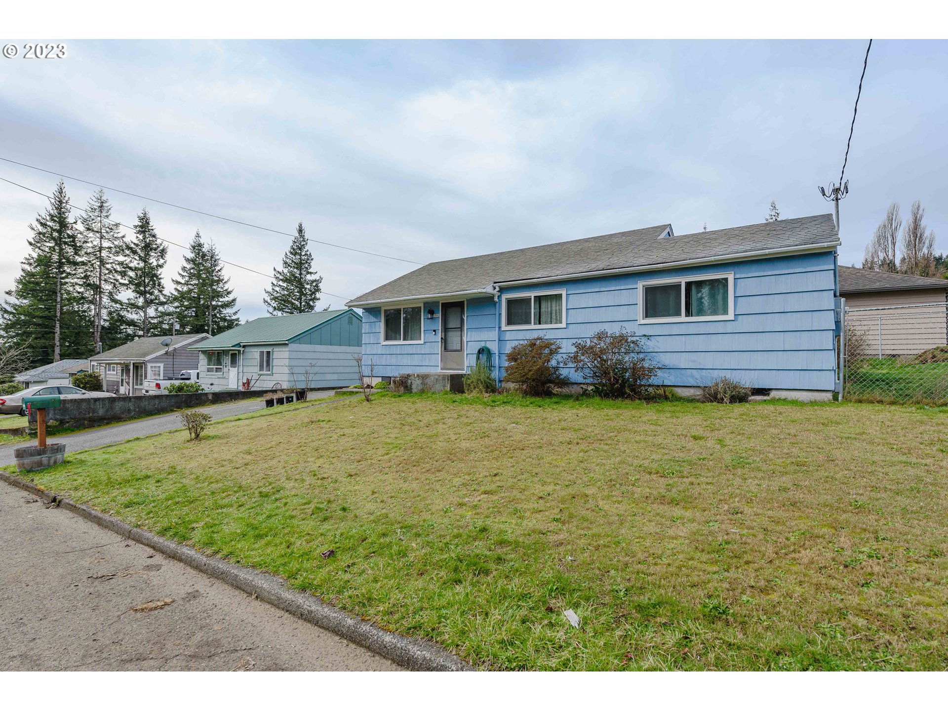 1591 N IVY ST, Coquille, OR 97423