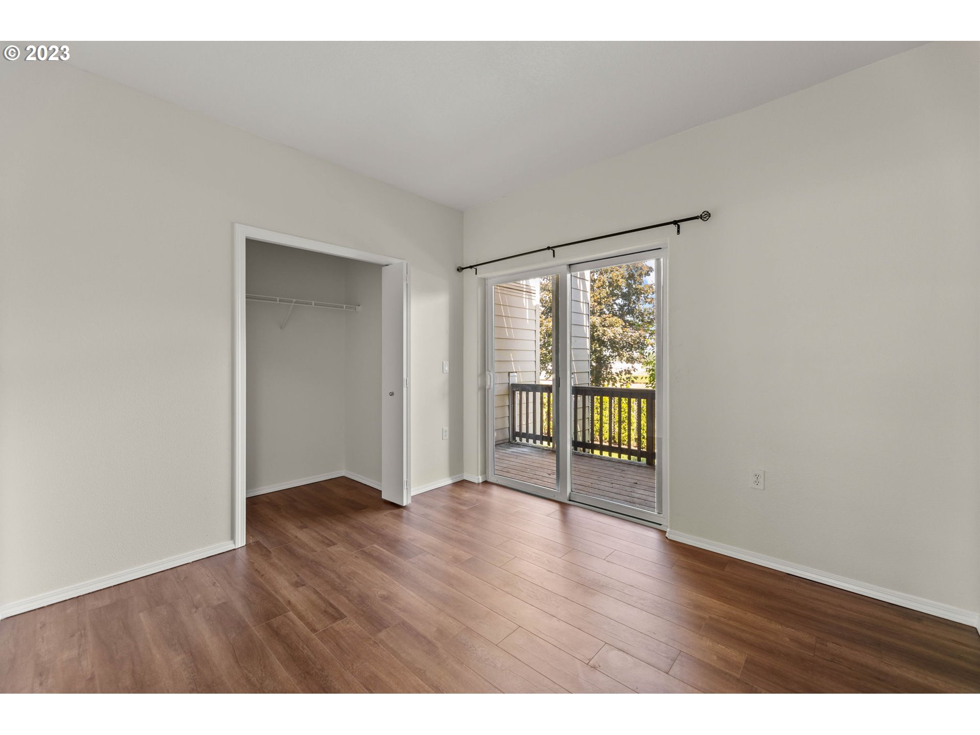 Photo #5: 23004839 Listing 