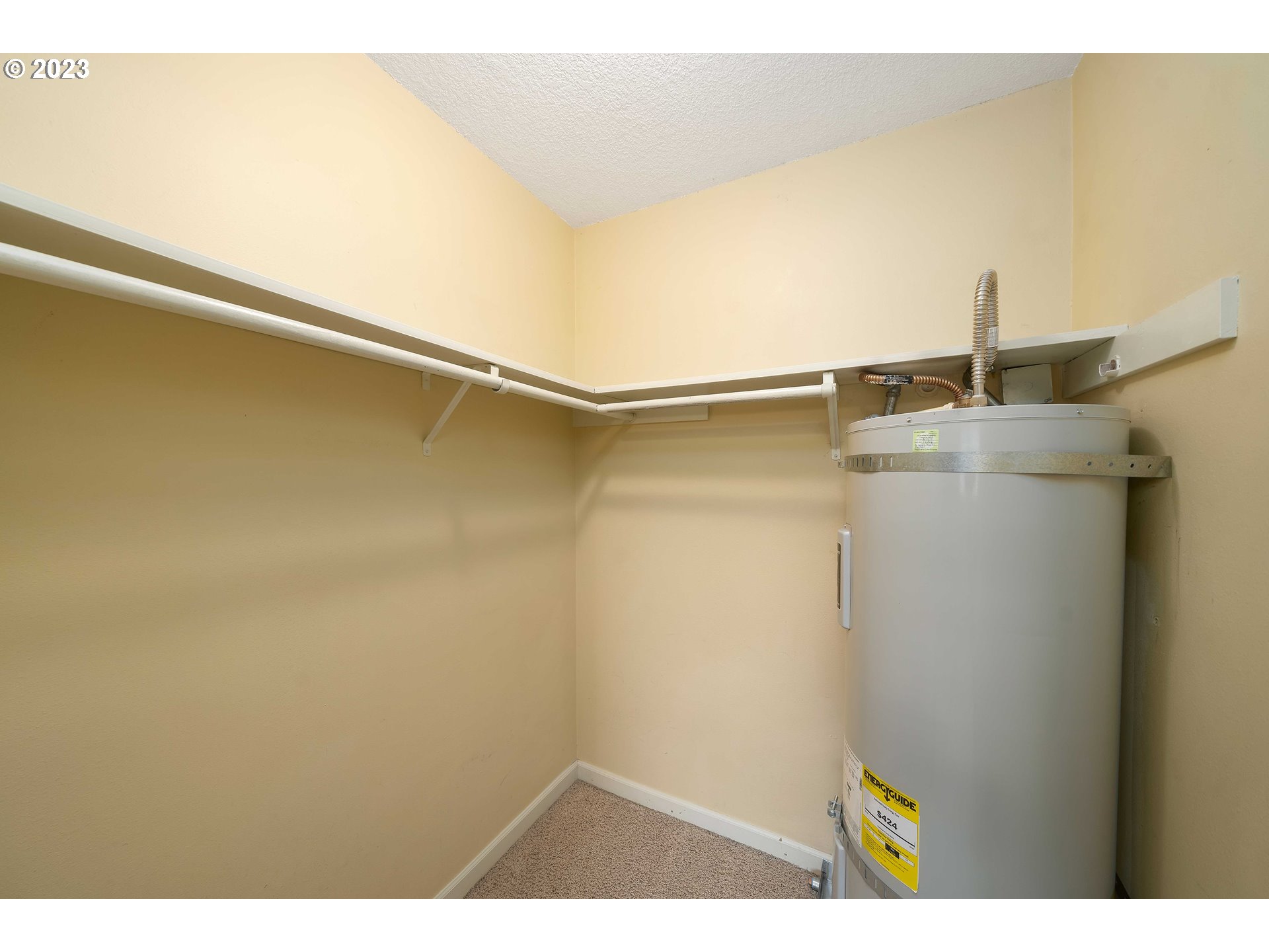 Photo #5: 23011479 Listing 
