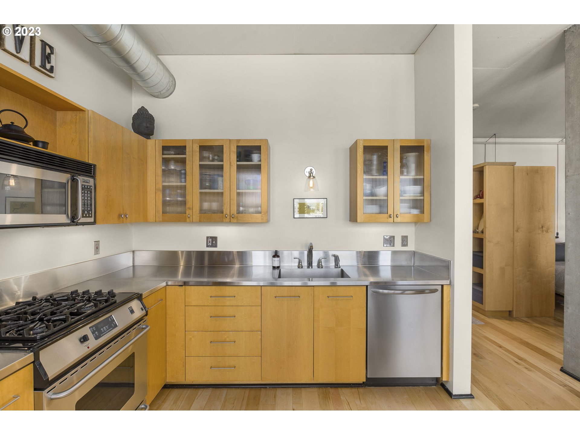 Photo #19: 23017976 Listing 