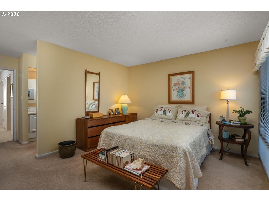 Photo #12: 230253028 Listing: Photo #12