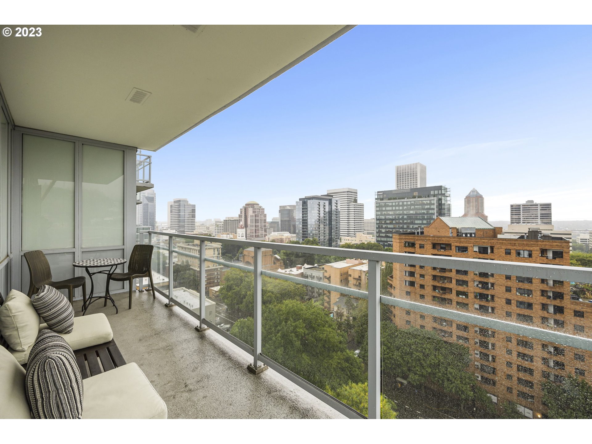 Photo #21: 23031822 Listing 