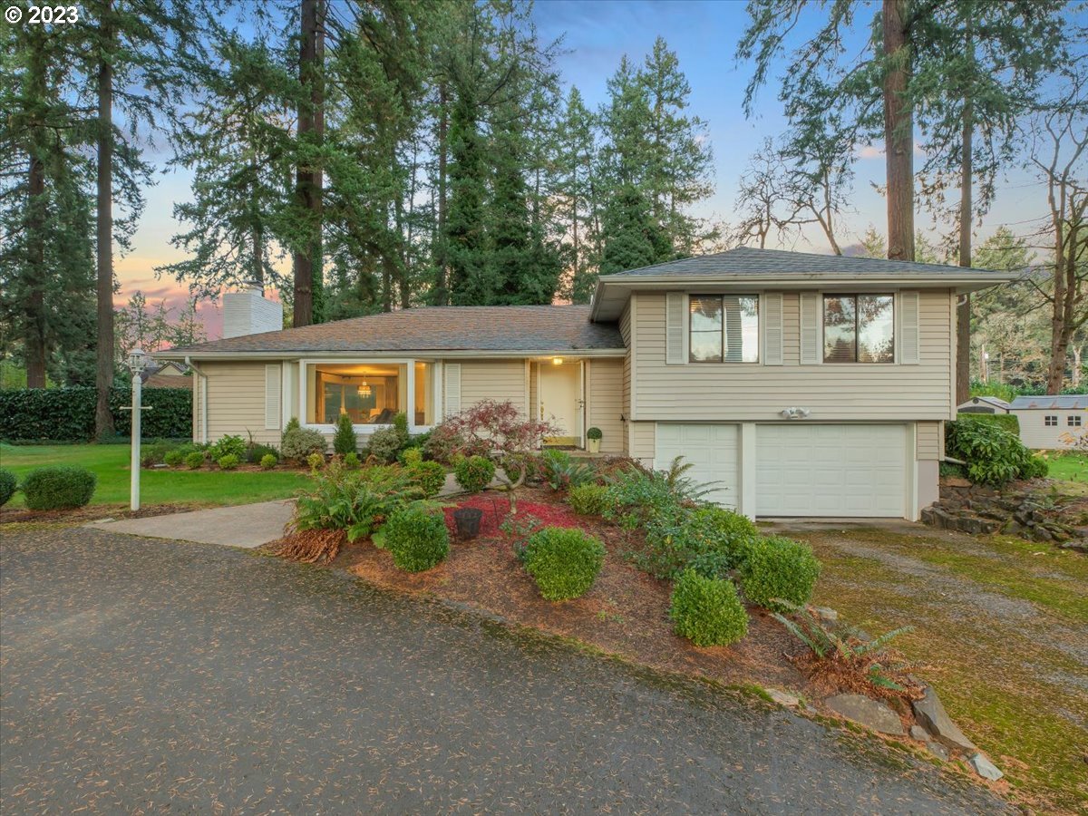 807 SE RIVER FOREST CT, Milwaukie, OR 