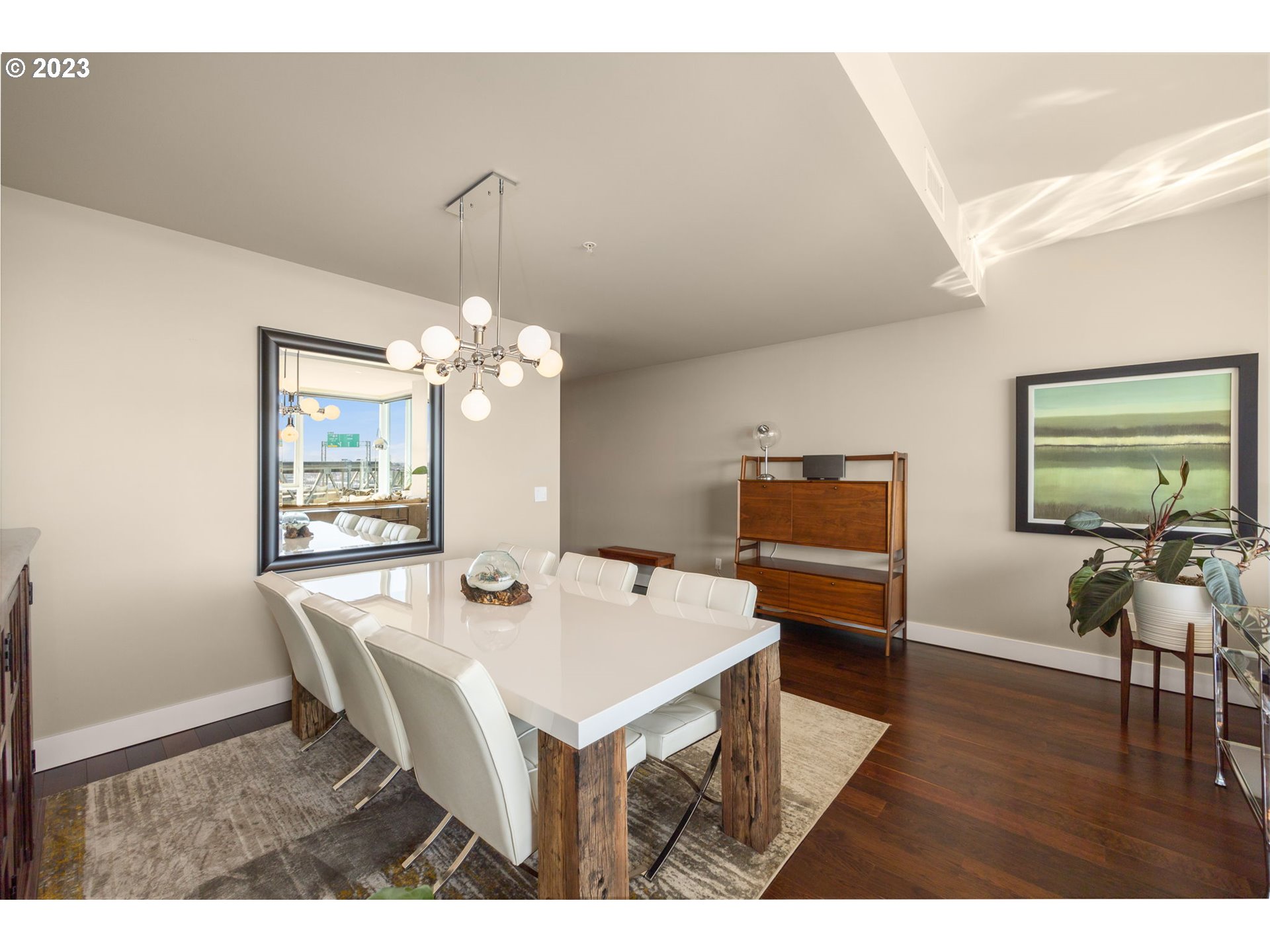 Photo #4: 23046878 Listing 