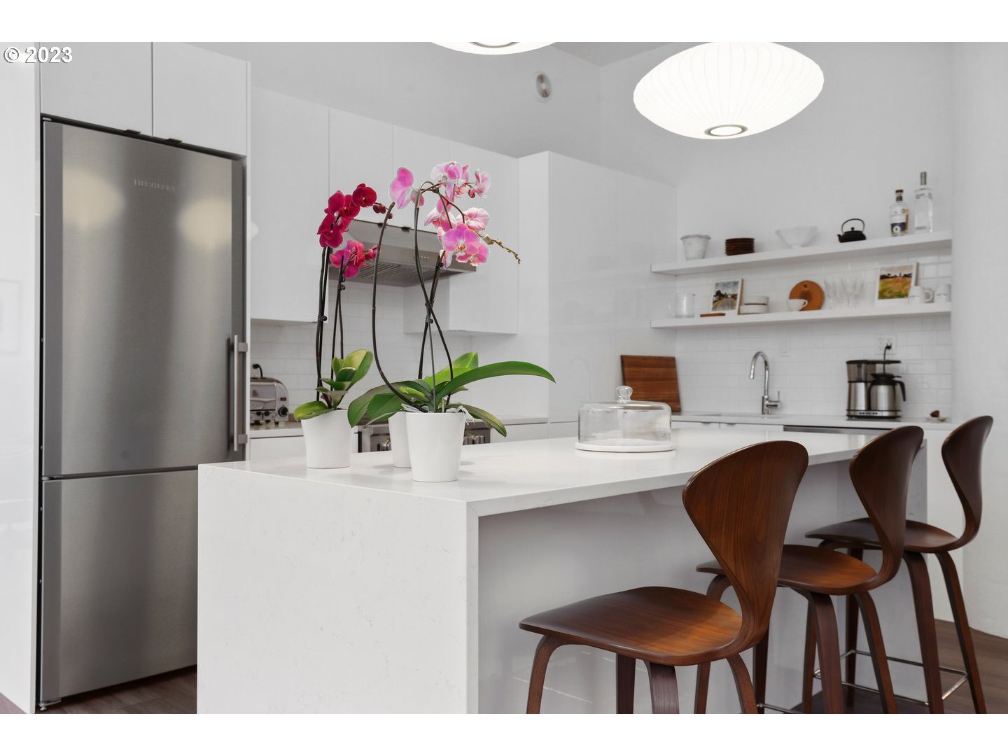 Photo #5: 23047578 Listing 
