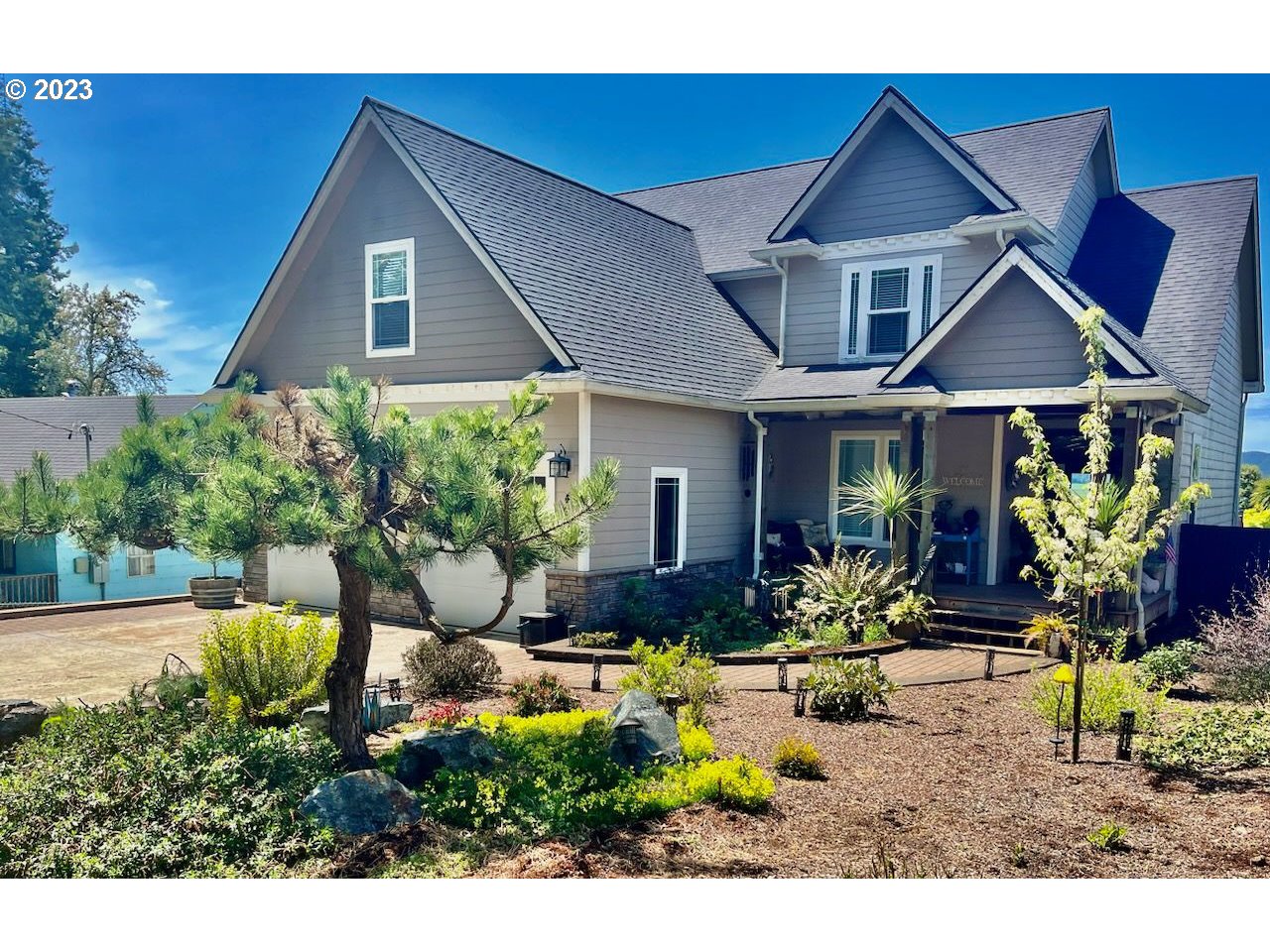 495 S HENRY ST, Coquille, OR 