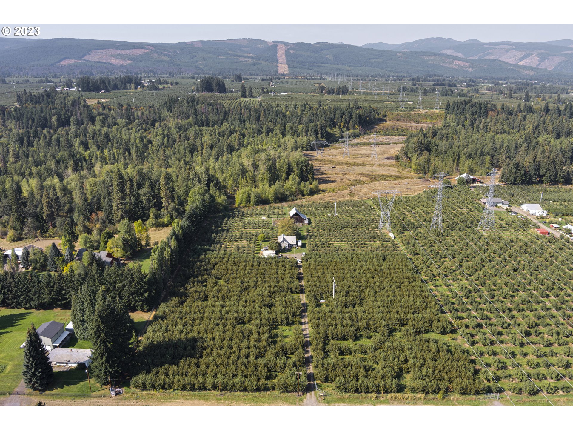 Hood River Real Estate Don Nunamaker, Realtors Homes For Sale