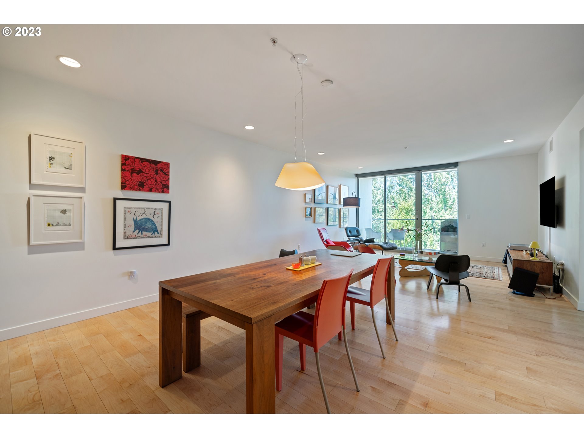 Photo #6: 23052475 Listing 