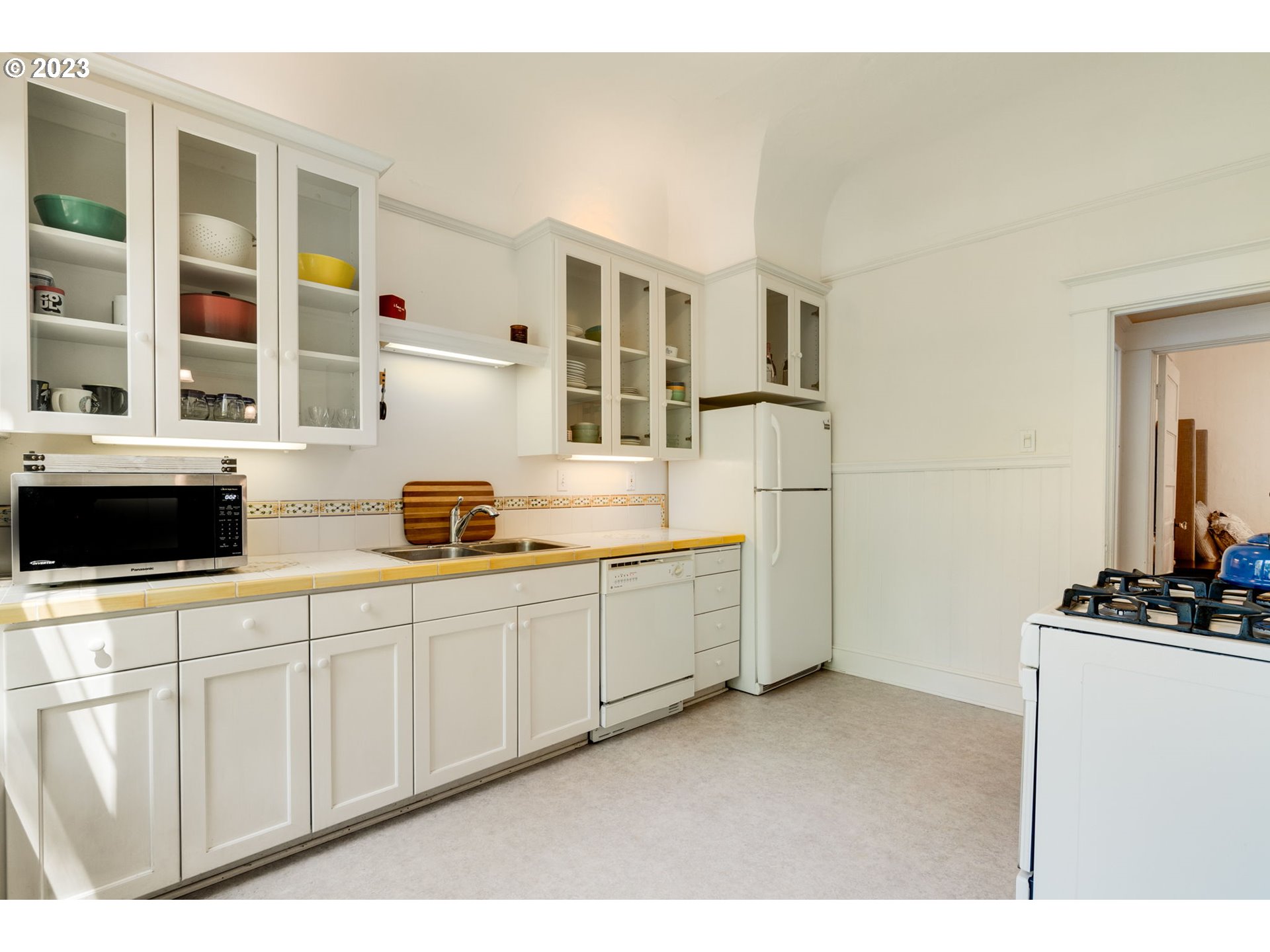 Photo #5: 23056505 Listing 