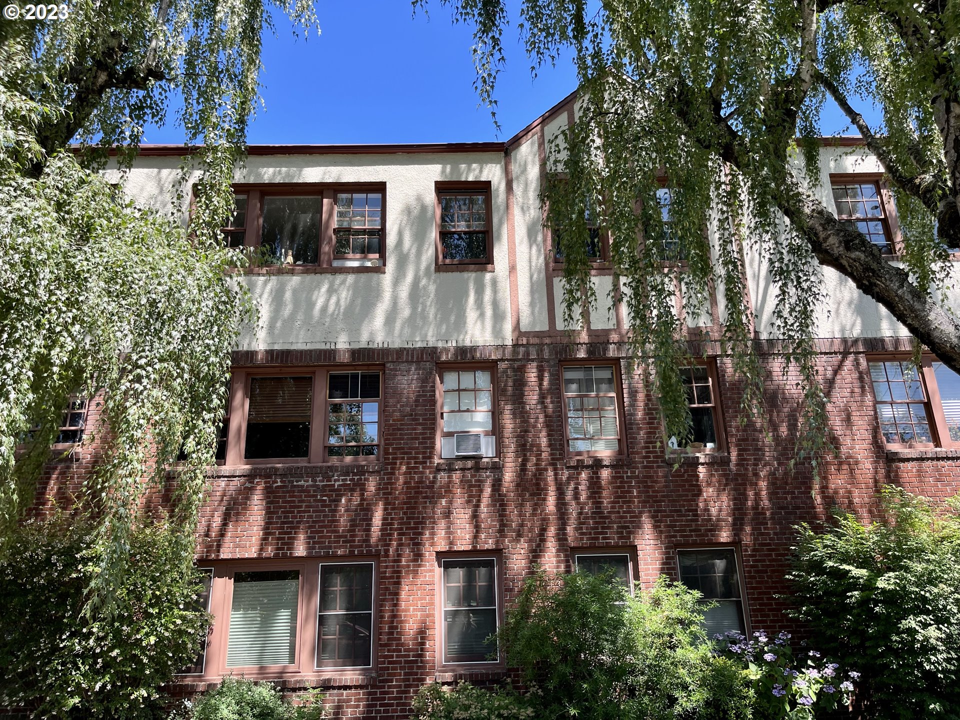 Photo #5: 23060448 Listing 