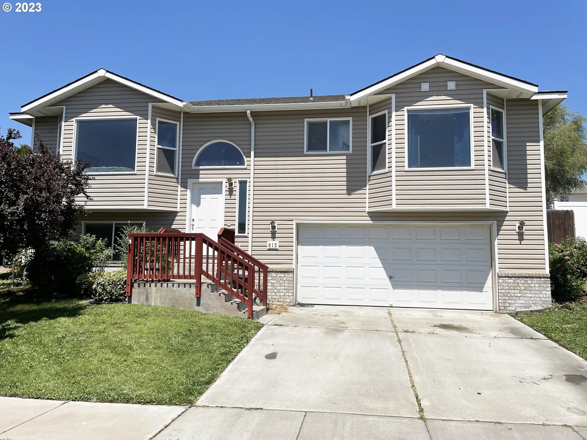 Residential for sale in Hermiston, Oregon, 23064042