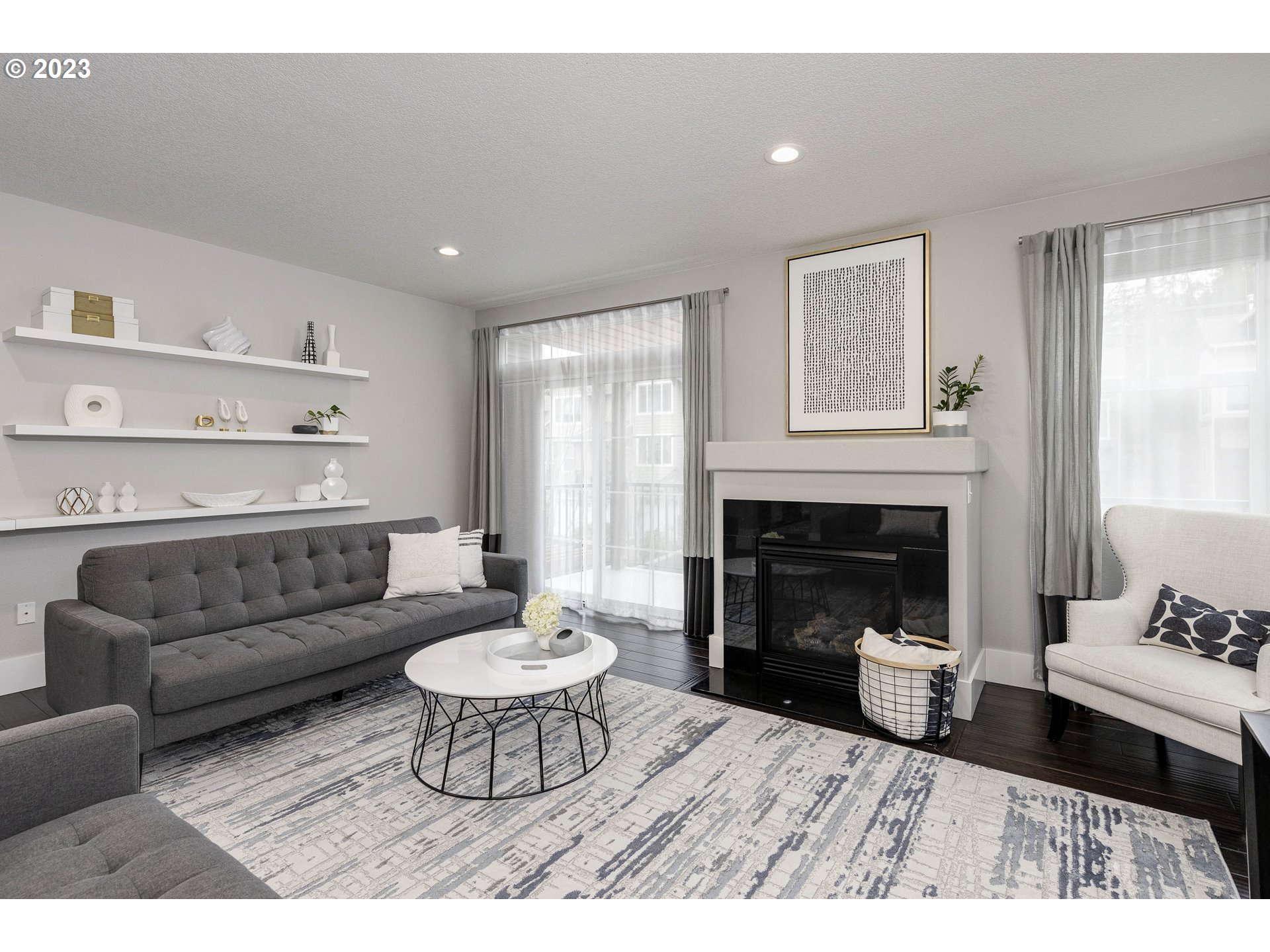 Photo #6: 23070951 Listing 