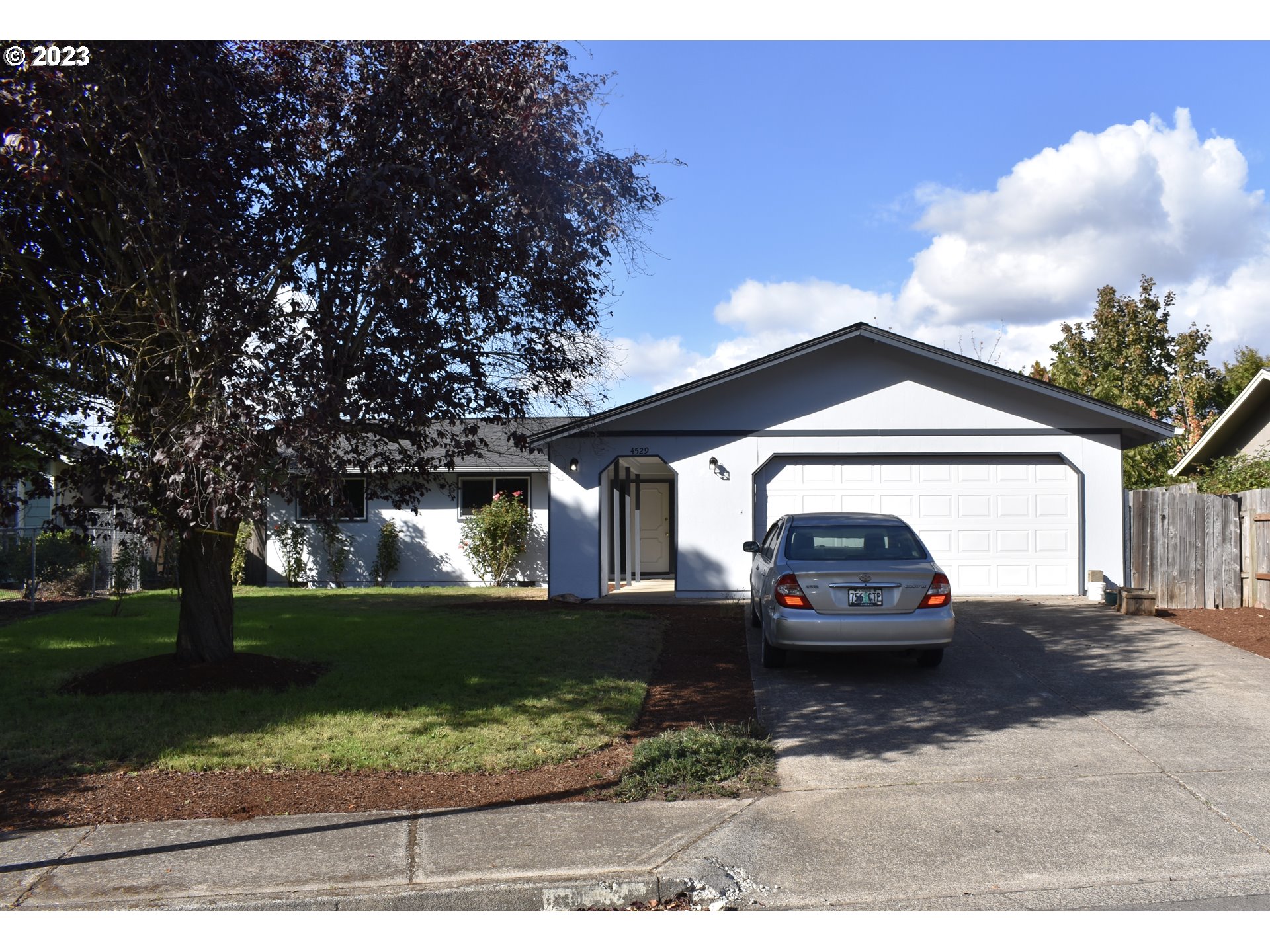 This Home is cute as can be that has many recent updates and is situated on a quiet cul-de-sac lot that backs up to schools. Welcoming 11x6 Covered Front patio and walkway. Recent Updates in the last two years include: New Roof, Windows, Paint inside & out, Carpet, waterproof Laminate flooring, wall heaters, plus much more. Large, fenced back yard with attached 26x8 covered back patio off of kitchen and dining area to enjoy barbecuing and outside entertaining. Backs up to schools/track & field. Also, within close proximity to shopping, buss line and parks.