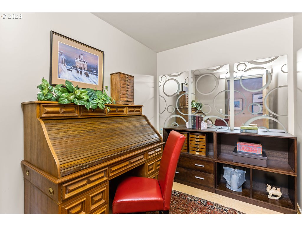 Photo #3: 23074821 Listing 