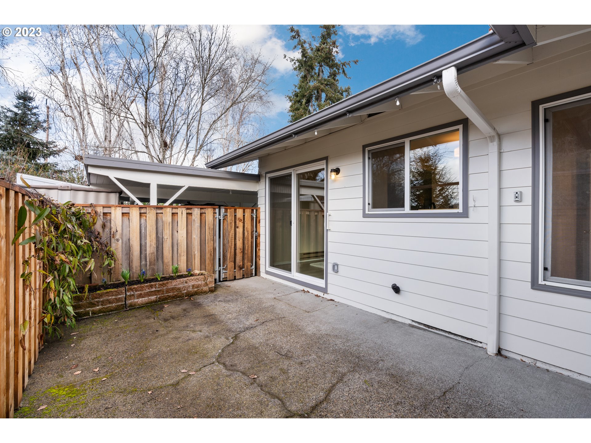 Photo #6: 23077225 Listing 
