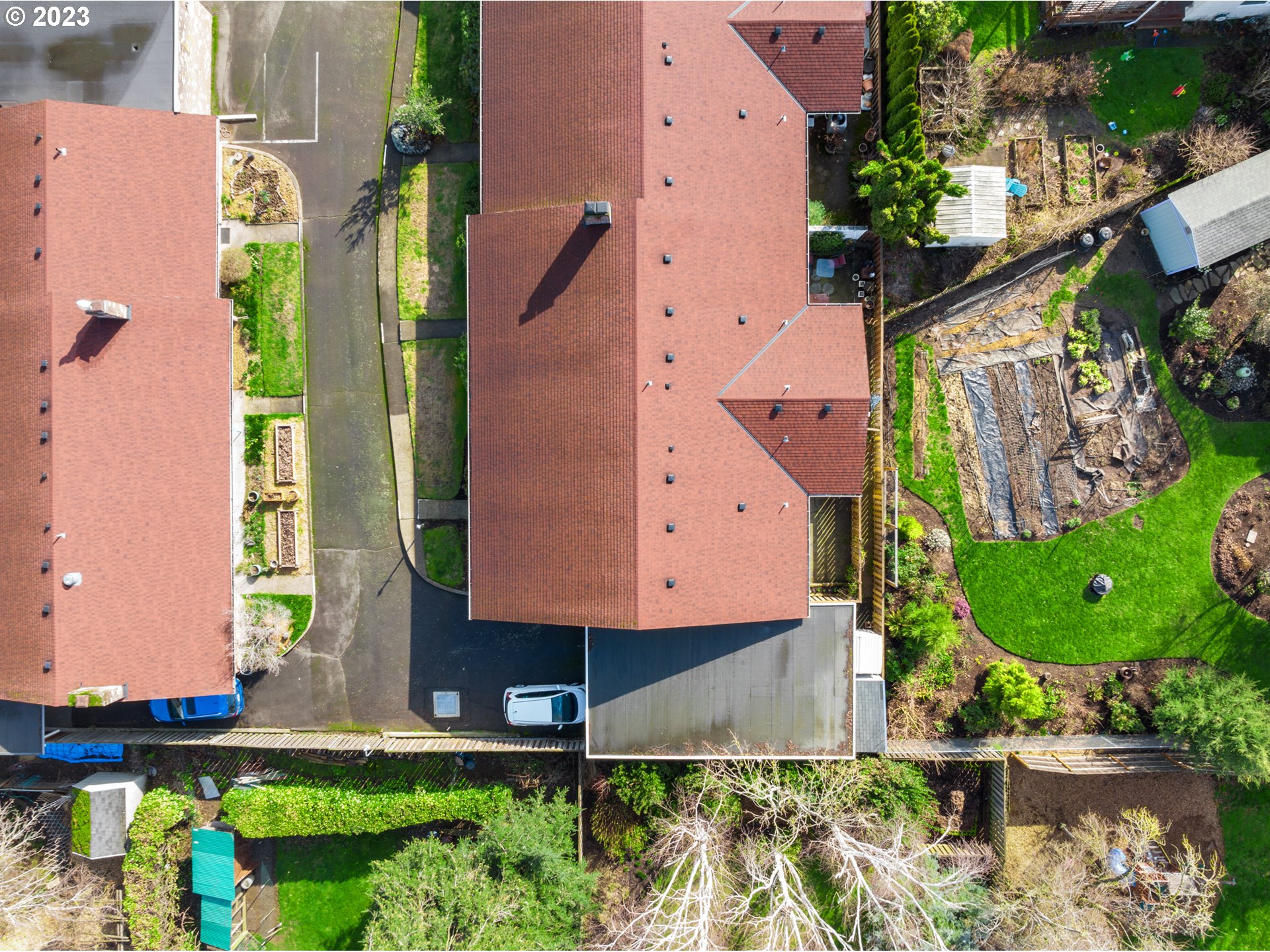 Photo #2: 23077225 Listing 