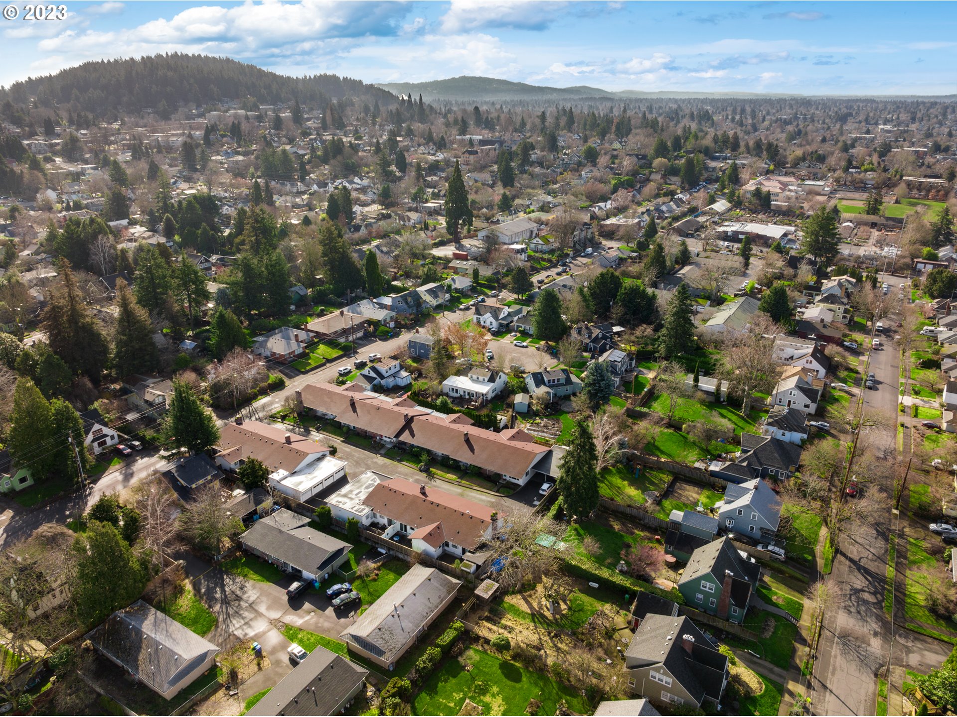 Photo #3: 23077225 Listing 